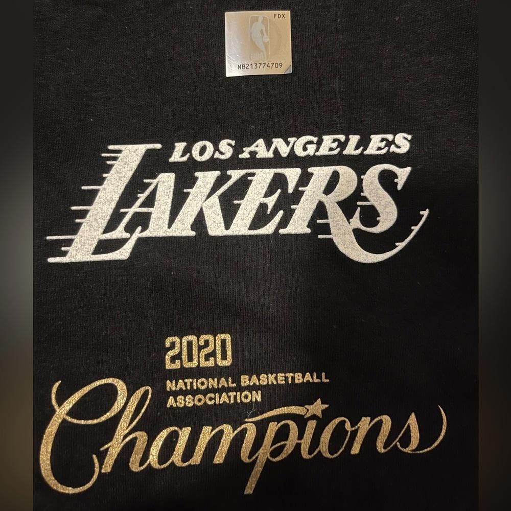 Nike Nike Men’s 2020 NBA Champions Trophy Los Angeles Lakers Tee Size US M / EU 48-50 / 2 - 5 Thumbnail