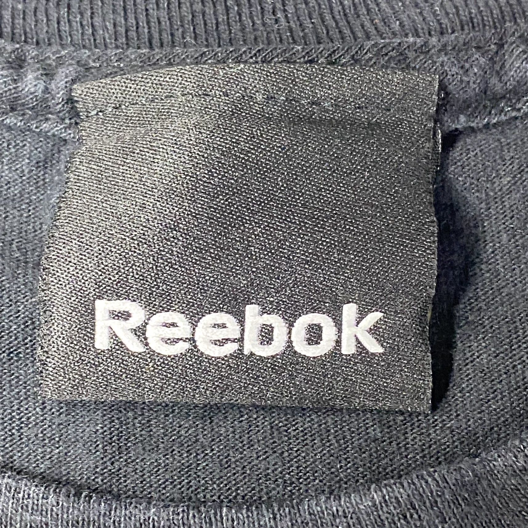 Reebok VINTAGE Reebok Pittsburgh Steelers T Shirt L Black Short Sleeve Crew Neck Double Sided Sports Penguins Mens/Womens Size US L / EU 52-54 / 3 - 4 Thumbnail