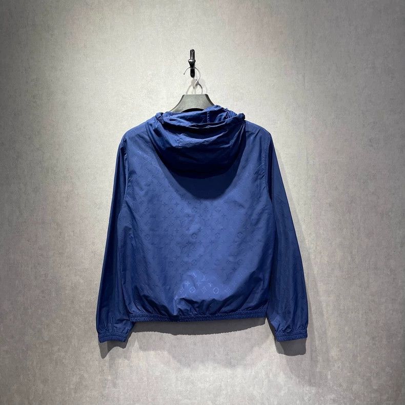 Louis Vuitton Louis Vuitton Blue assault jacket Size US M / EU 48-50 / 2 - 2 Thumbnail