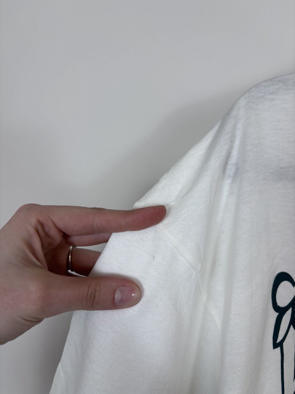 Anvil Vintage 1993 Genuine Antique Person White Single Stitch Tee Size US XL / EU 56 / 4 - 9 Thumbnail