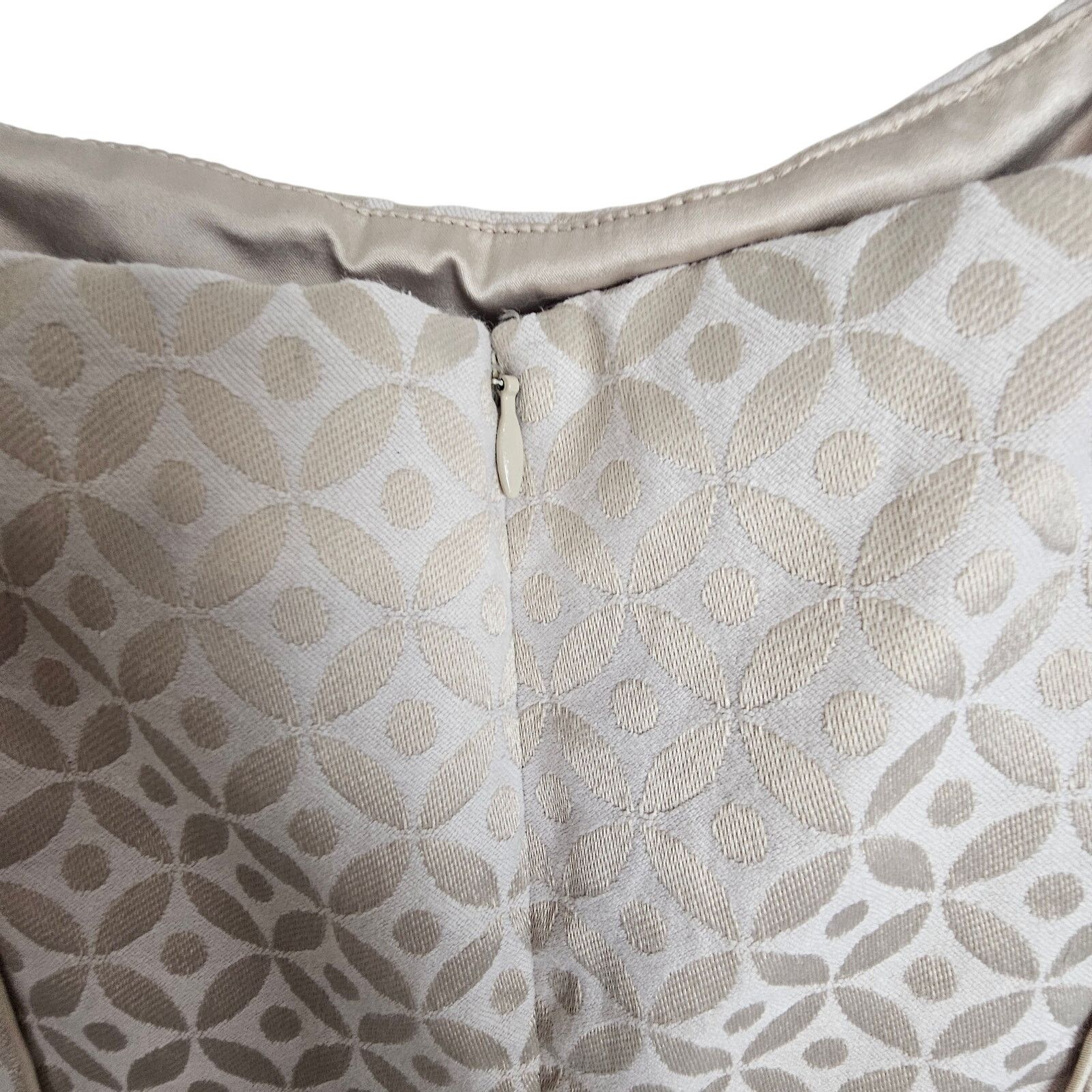 White House Black Market White House Black Market Blouse Women 8 Peplum Geometric Size M / US 6-8 / IT 42-44 - 9 Thumbnail