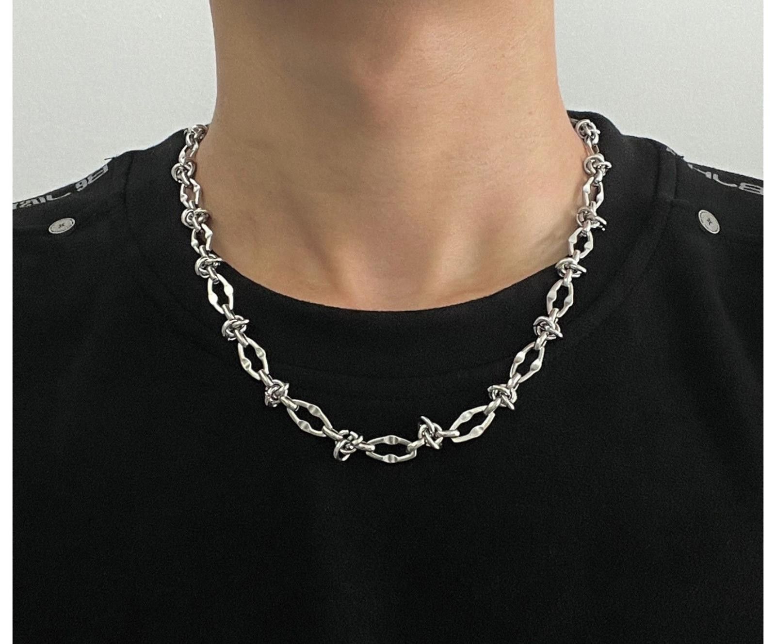 Jewelry Barbed Wire Silver Necklace Size ONE SIZE - 1 Thumbnail