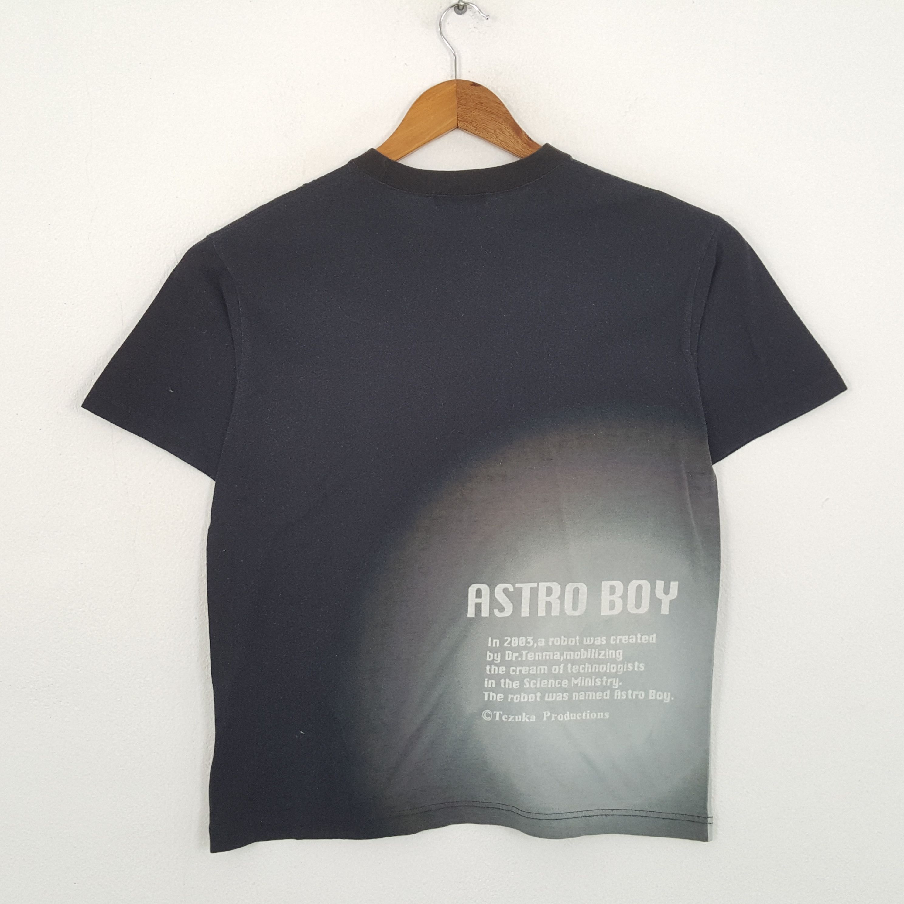 Japanese Brand × Sci-Fi Fantasy × Vintage Vintage ASTRO BOY Japanese Cyberpunk Animated T-Shirts Size US M / EU 48-50 / 2 - 3 Thumbnail