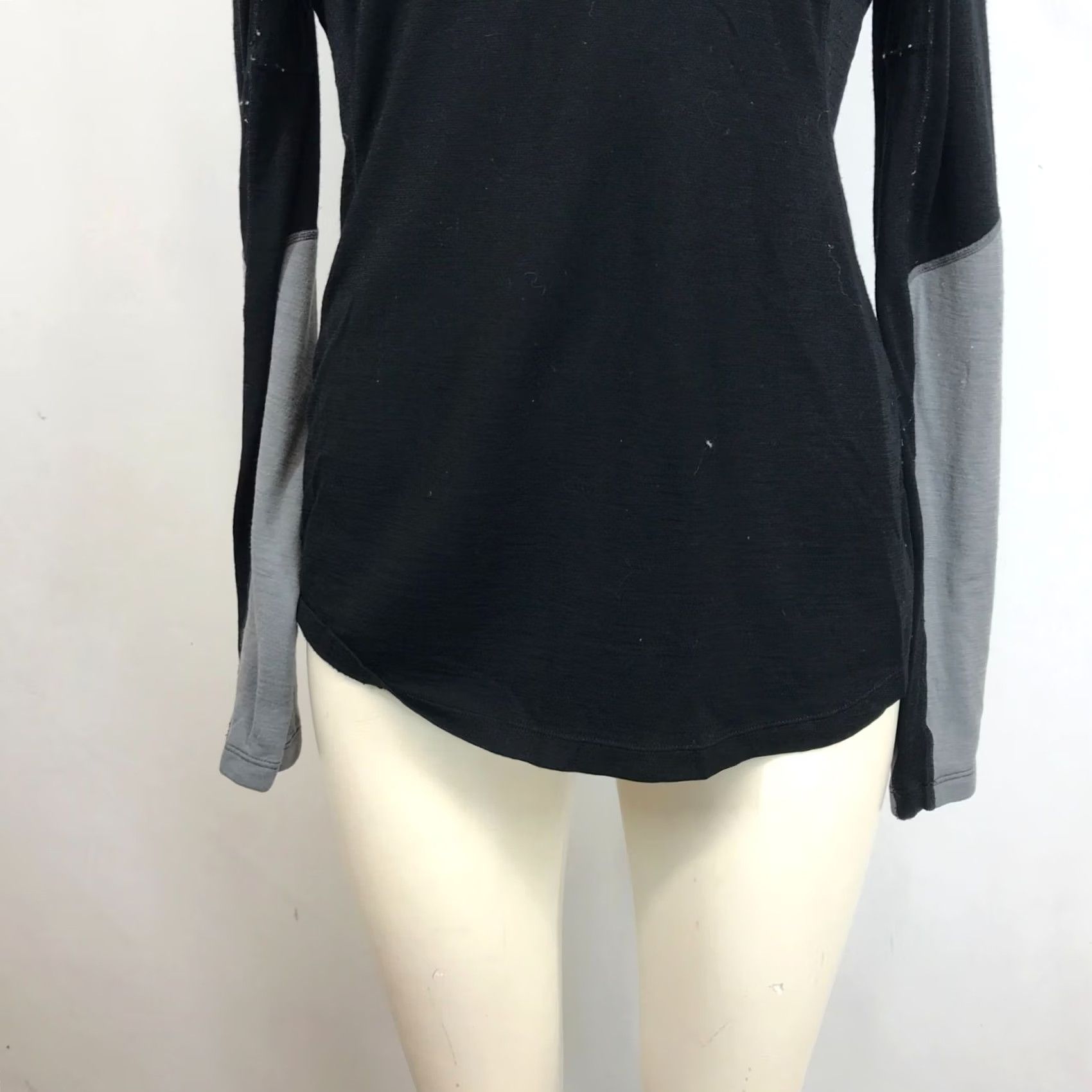 Vintage TREWGEAR - Womens Medium - Black Long Sleeve Lightweight Merino 1/4 Zip Shirt Size M / US 6-8 / IT 42-44 - 3 Thumbnail