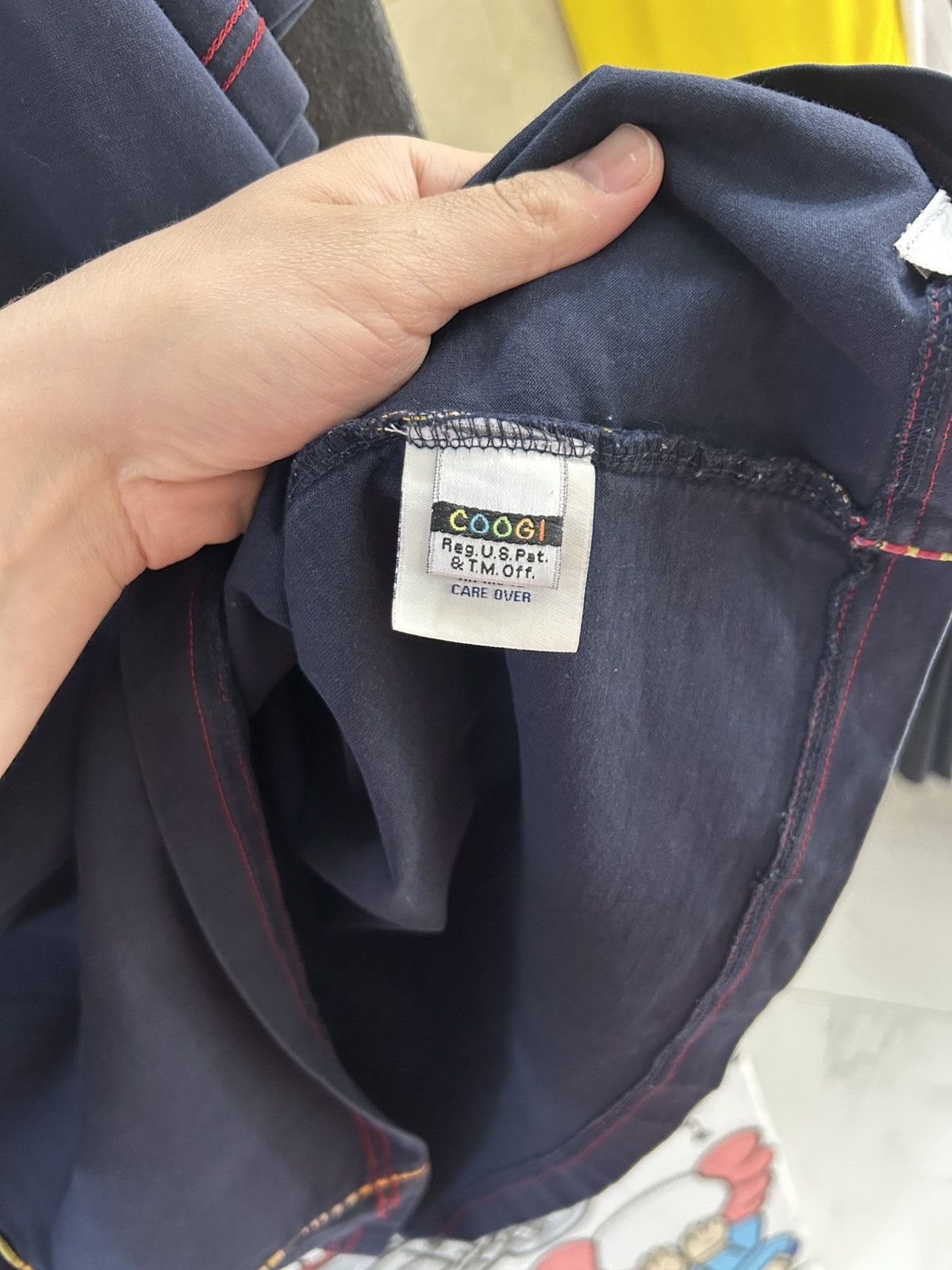 Coogi × Vintage 90s Coogi Tee Size US XXL / EU 58 / 5 - 5 Thumbnail