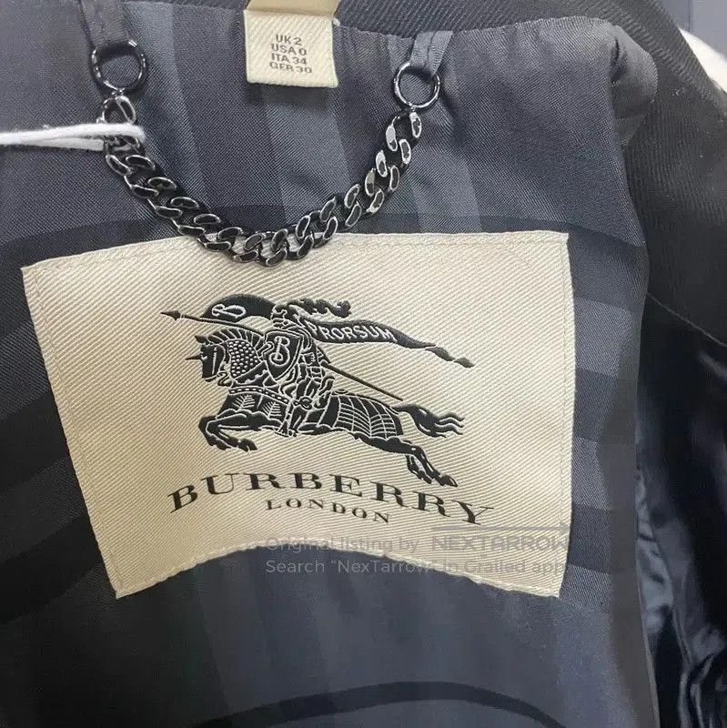 Burberry Burberry Women's Black Cotton Trench Coat. Size XS / US 0-2 / IT 36-38 - 4 Thumbnail