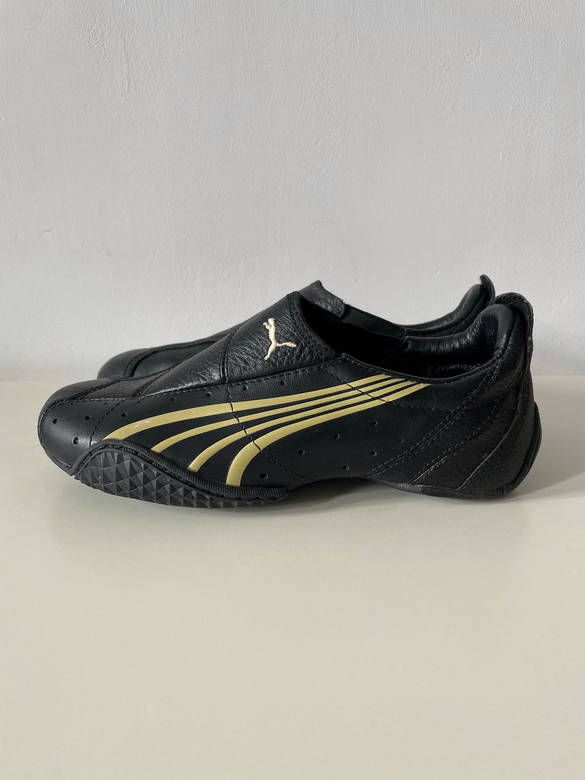 Puma × Vintage Vintage Puma Asana Slip On Size US 6 / IT 36 - 4 Thumbnail
