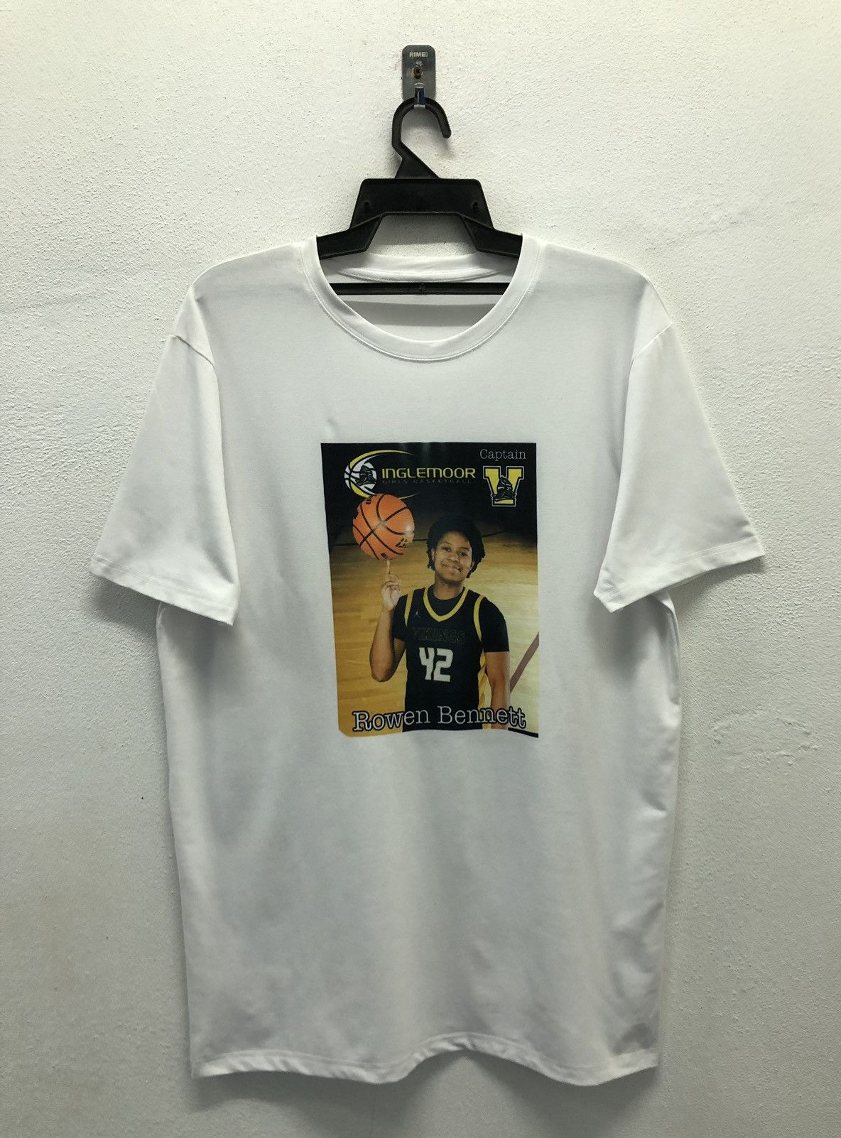 Vintage Inglemoor Girls Basketball Vikings Rowen Bennett Shirt Size US L / EU 52-54 / 3 - 1 Thumbnail
