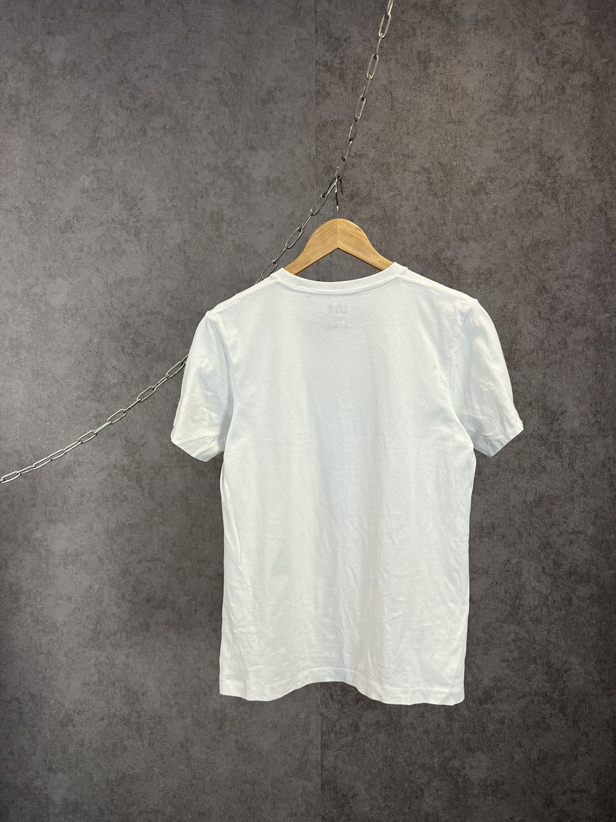 Kaws × Uniqlo Kaws x Uniqlo cult tee Size US XS / EU 42 / 0 - 7 Thumbnail
