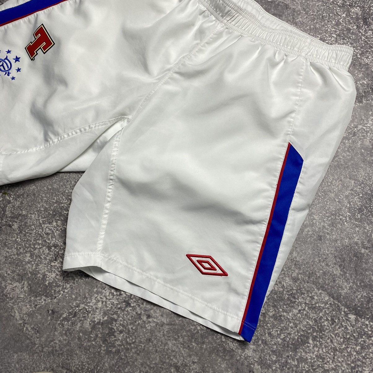 Umbro Men’s Umbro Rangers Small Logo Football team shorts Size US 34 / EU 50 - 2 Thumbnail