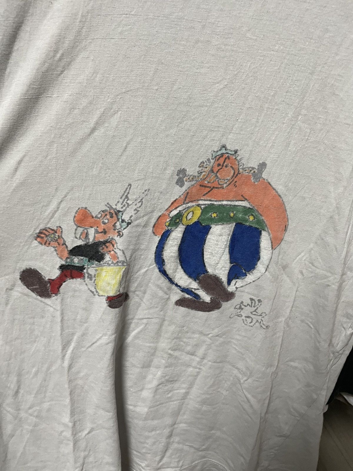 Vintage Vintage 90s Asterix & Obelix Cartoon Tee Signed Rare Y2K Size US L / EU 52-54 / 3 - 5 Thumbnail