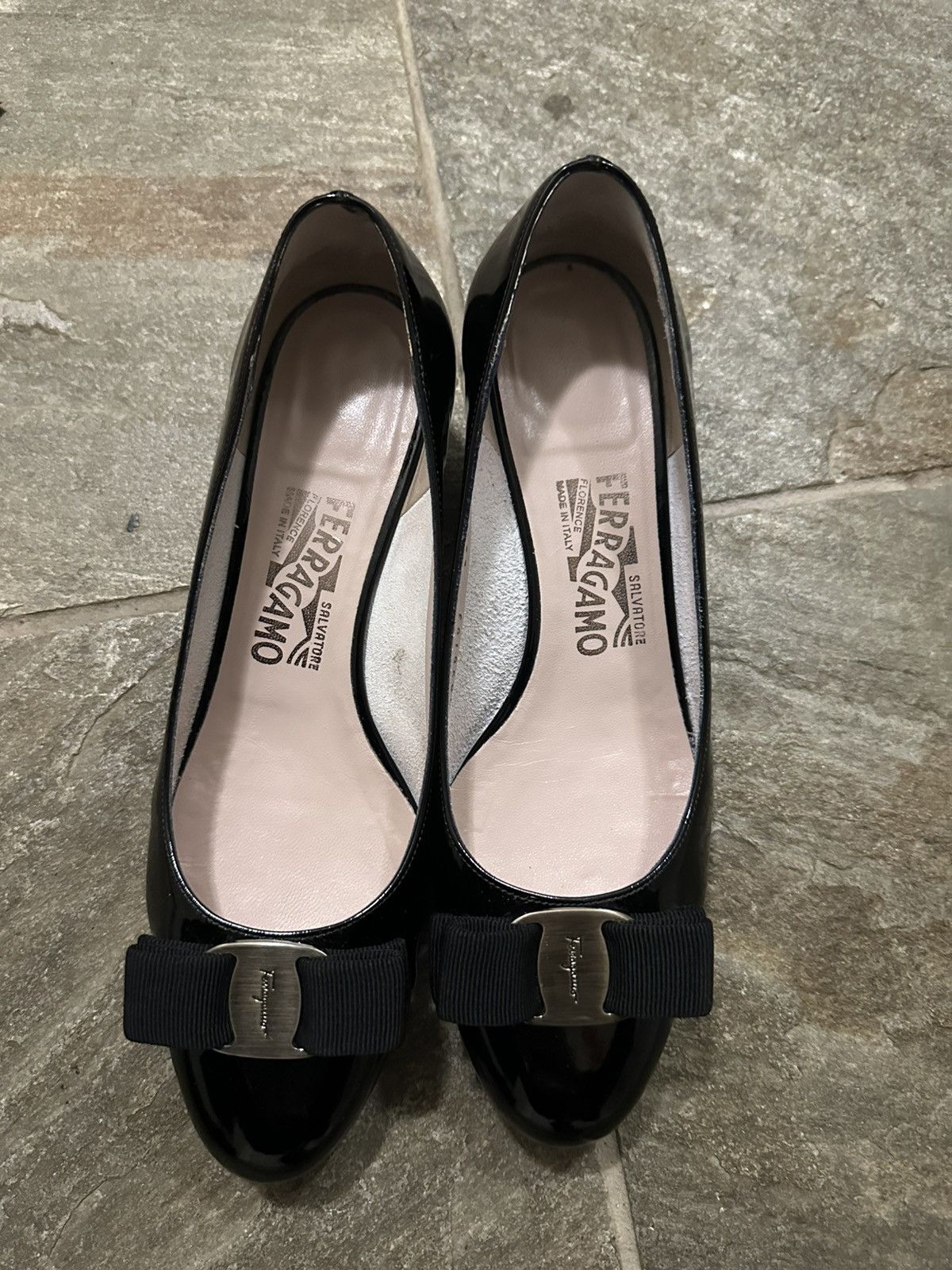 Salvatore Ferragamo Ferragamo Vara 30mm Size US 7.5 / IT 37.5 - 1 Thumbnail