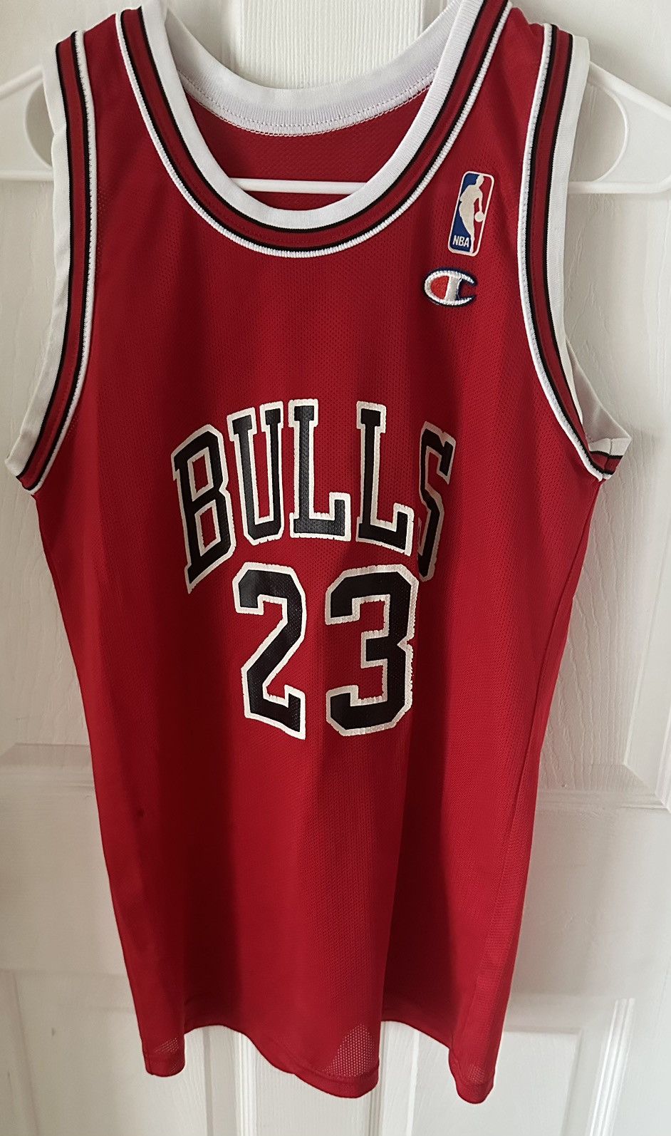 Vintage 90s Michael Jordan Chicago Bulls Champion NBA Jersey