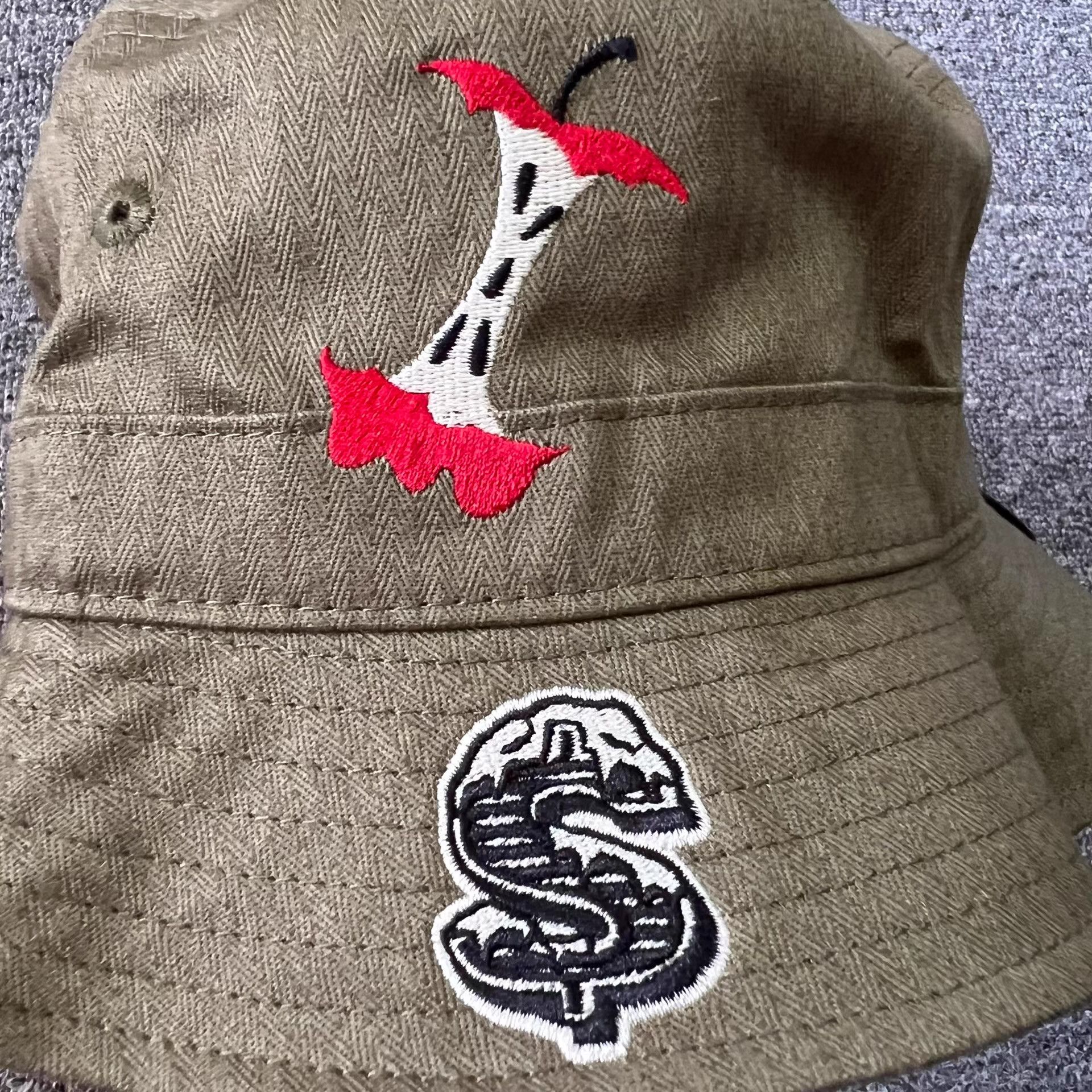 Billionaire Boys Club BBCICECREAMEmbroidered Flying Dog Baseball Cap & Sun Hat Q7 Size ONE SIZE - 5 Thumbnail