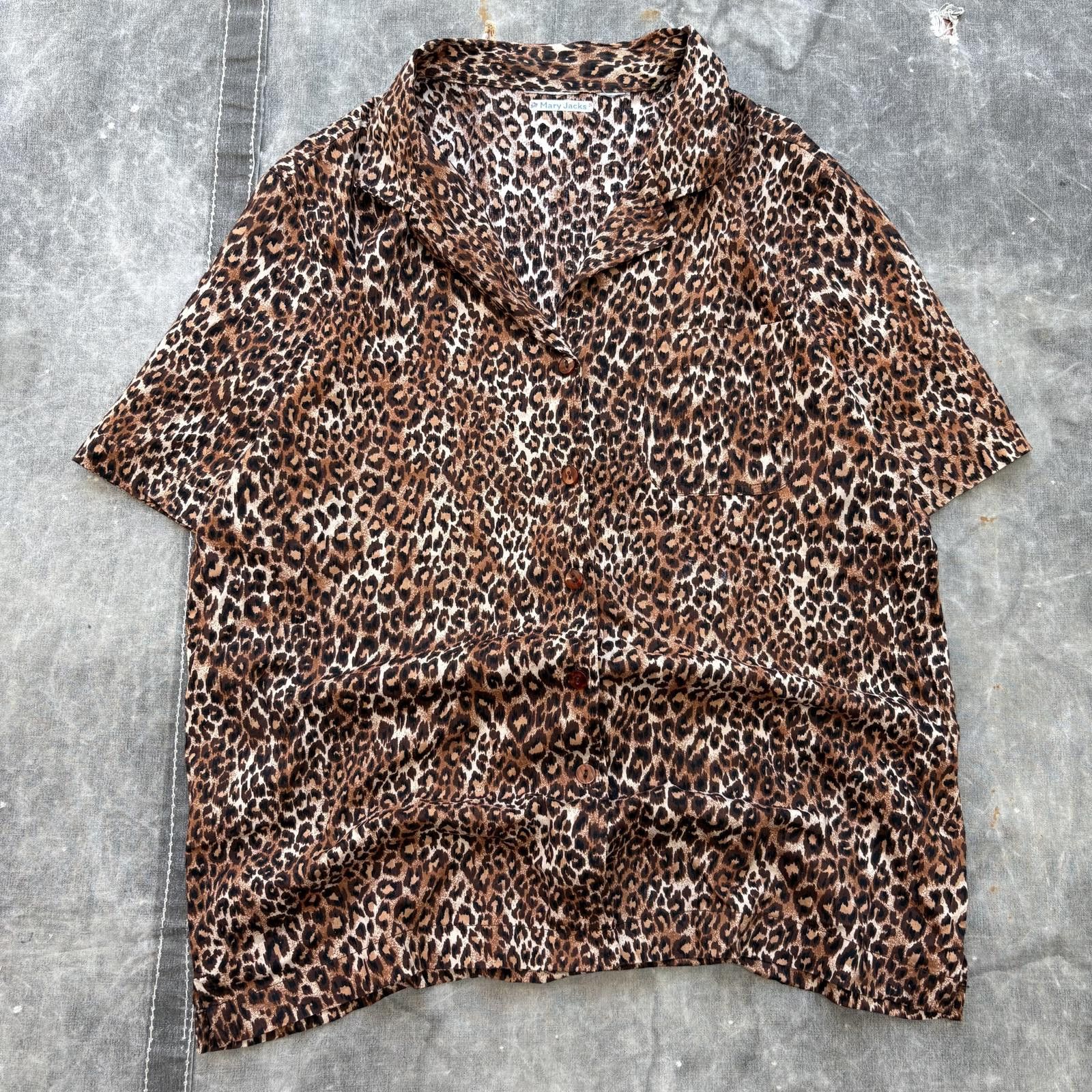 Vintage Vintage 90s Y2K Unique AOP Leopard Print Button Up Blouse Size L / US 10 / IT 46 - 1 Thumbnail