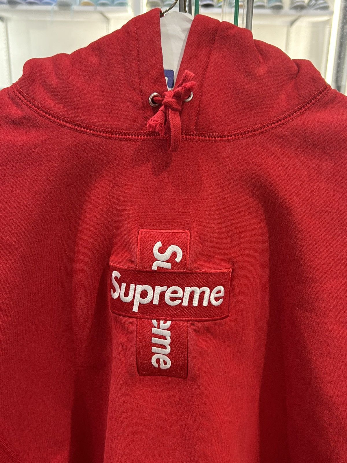 Supreme Supreme cross box logo red hoodie Size US L / EU 52-54 / 3 - 2 Thumbnail