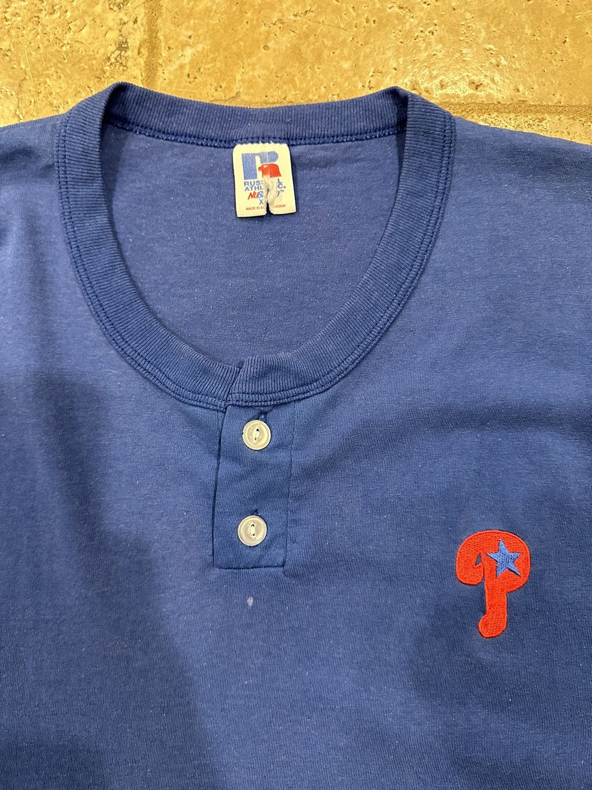 MLB × Russell Athletic × Vintage Vintage Phillies Russel Athletic Blue Quarter Button Up Tee Size US XL / EU 56 / 4 - 7 Thumbnail