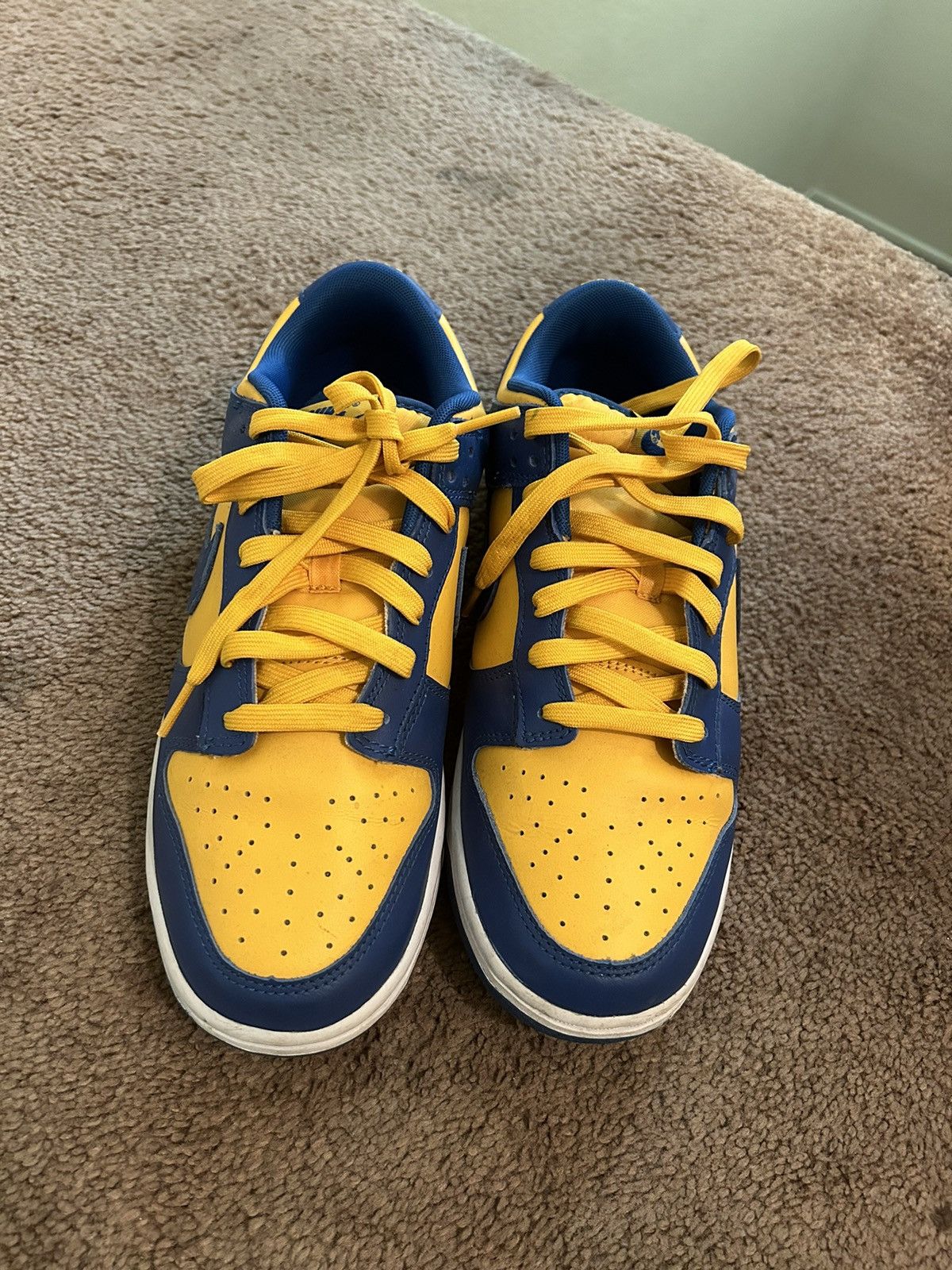 Nike Nike Dunk Low (UCLA) Size US 9 / EU 42 - 2 Thumbnail