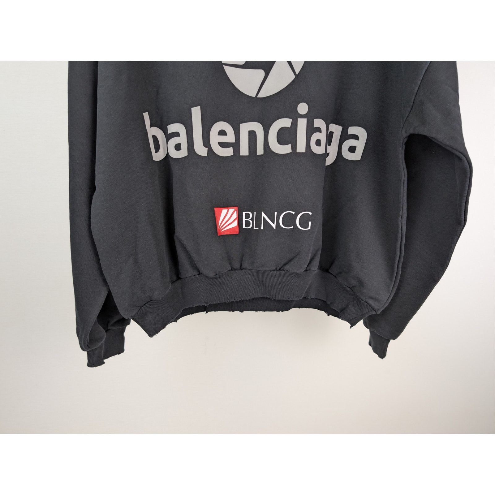 Balenciaga o1rshd1 Top League Round Hoodie in Black Size US M / EU 48-50 / 2 - 12 Thumbnail