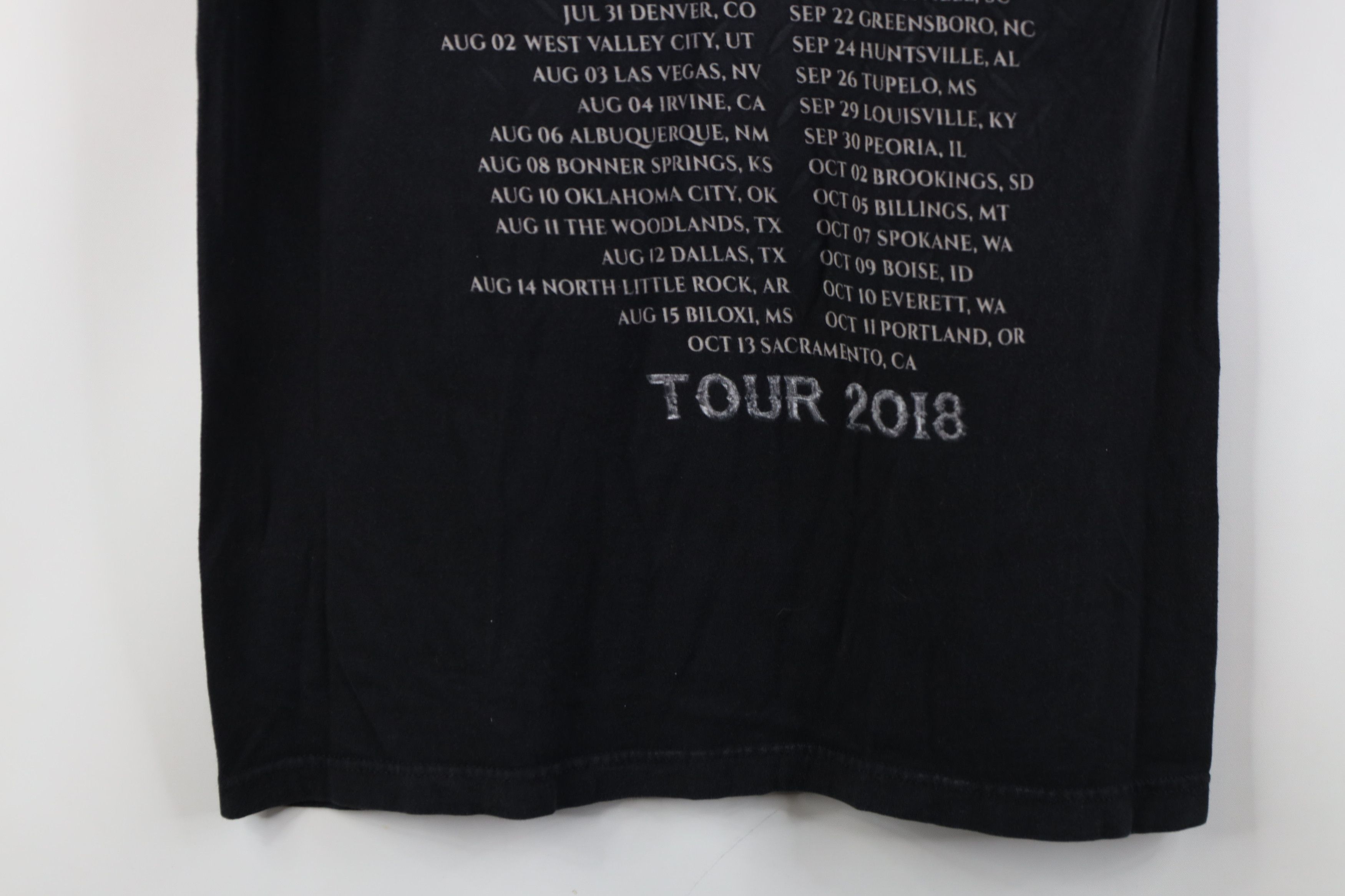 Vintage Y2K Skull Motorcycle Tribal 2018 Tour Godsmack Band T-Shirt Size US M / EU 48-50 / 2 - 15 Thumbnail