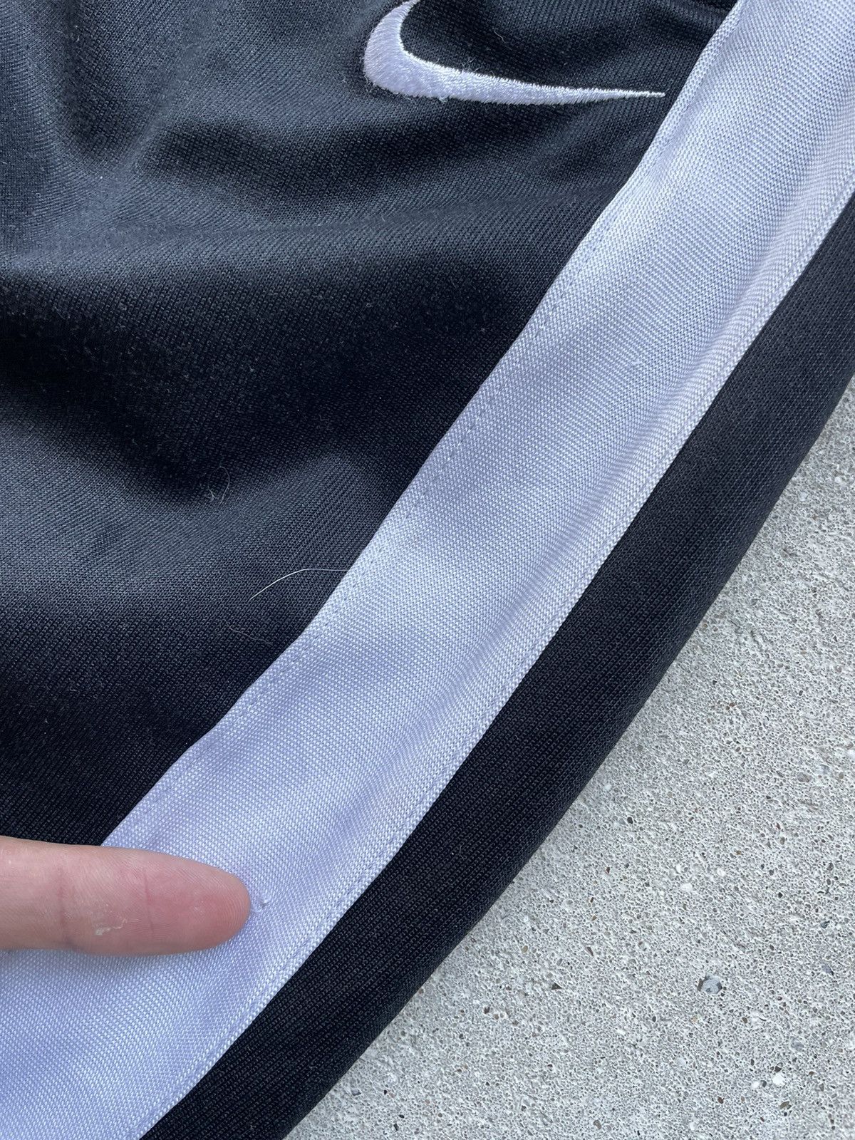 Nike Vintage Nike Track pants buggy Size US 33 - 5 Thumbnail