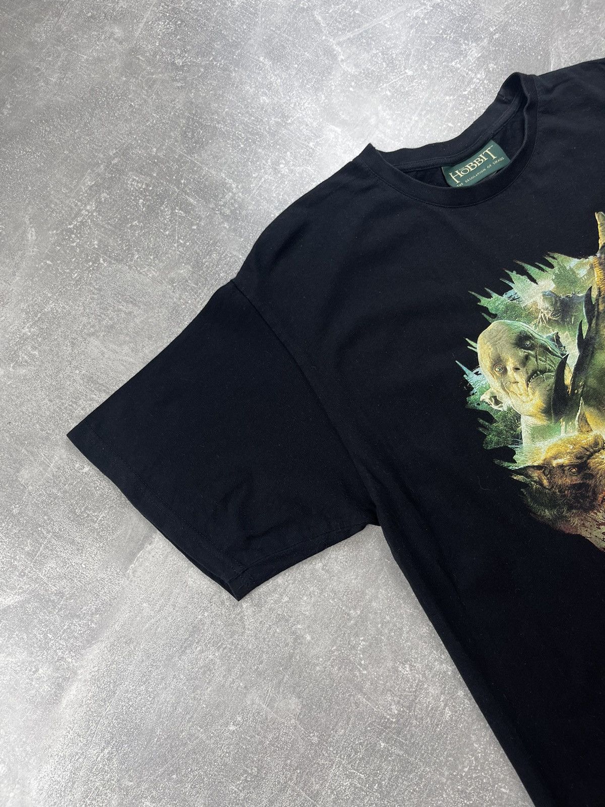 Band Tees 2013 The Hobbit Desolation of Smaug Orc Warg T-Shirt Movie Size US L / EU 52-54 / 3 - 4 Thumbnail
