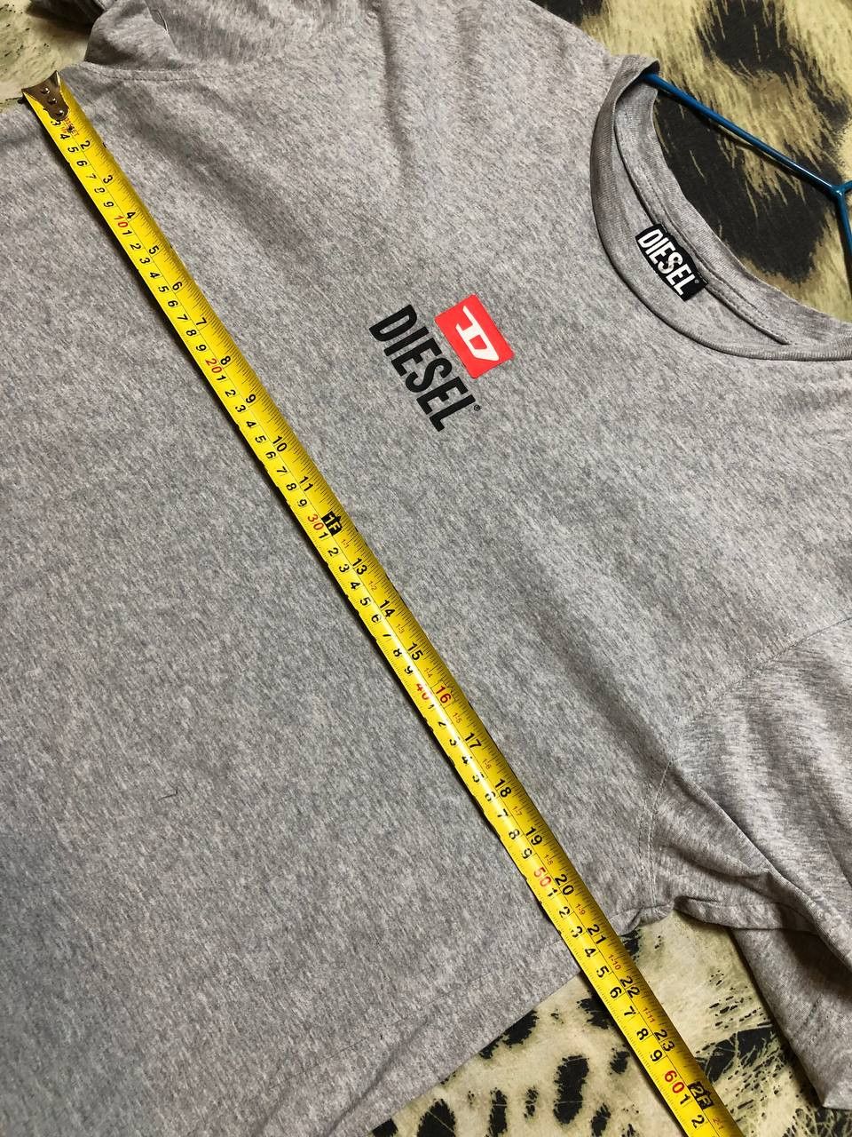 Diesel Vintage gray logo center T-Shirt Diesel crazy Y2K size L Size US L / EU 52-54 / 3 - 10 Thumbnail