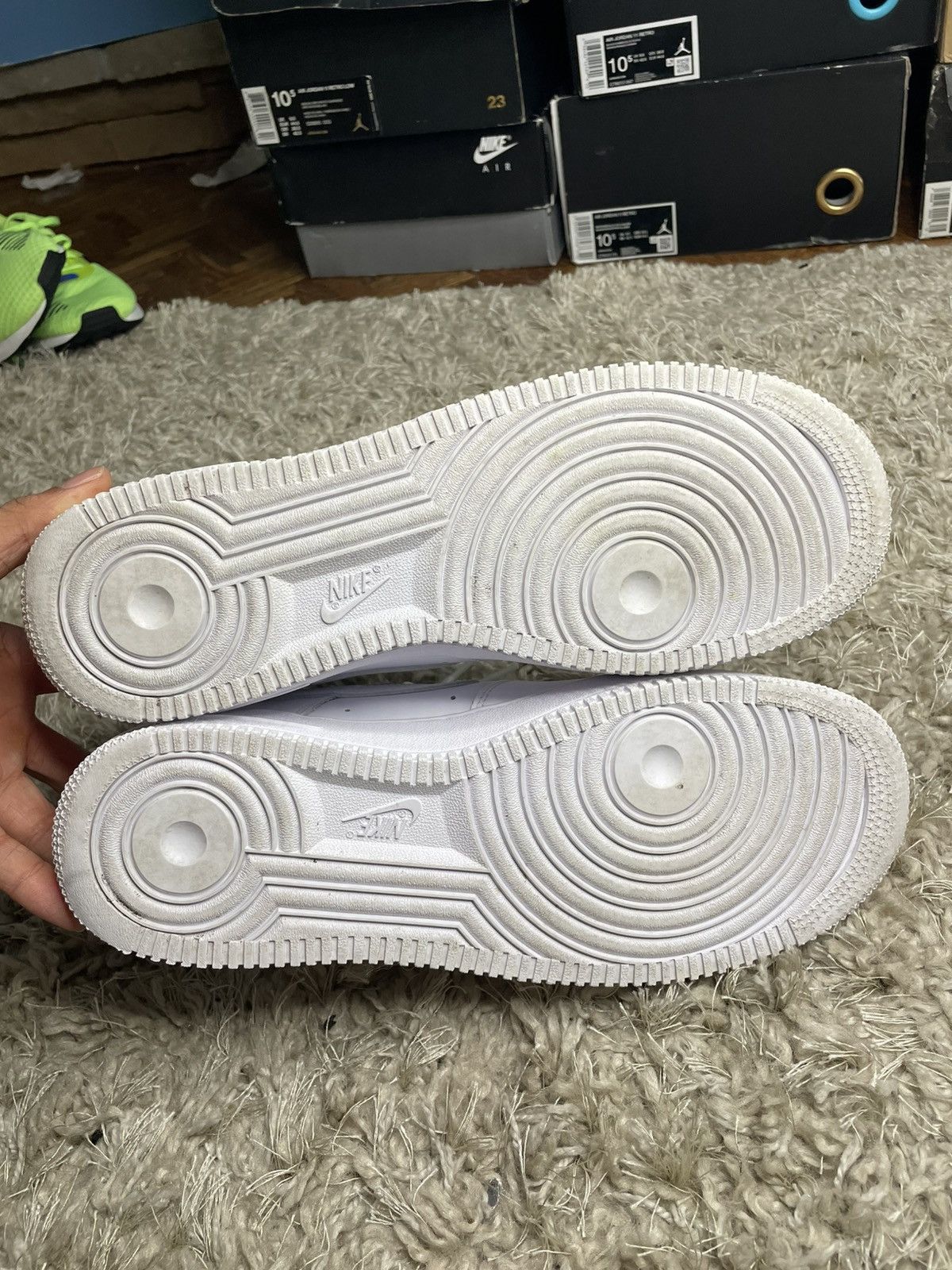 Nike Air Force 1 Triple White Size US 9.5 / EU 42-43 - 8 Thumbnail
