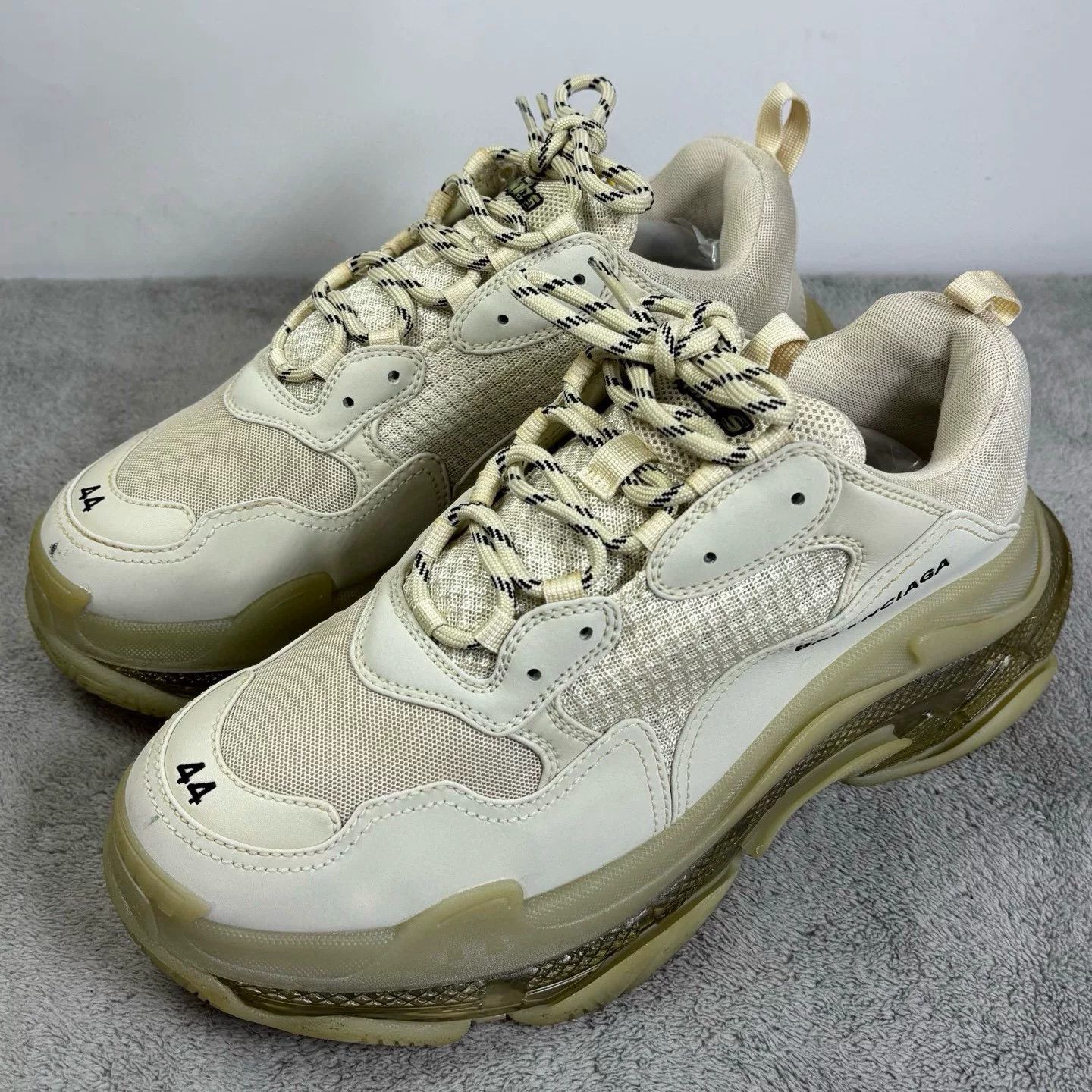 Balenciaga Balenciaga Clear Beige Lowtop Sneakers S Men Size US 10 / EU 43 - 1 Thumbnail