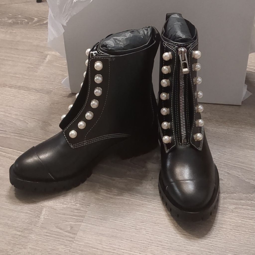 3.1 Phillip Lim 3.1 Phillip Lim hayett lug sole zip boot w/ pearls size 39 Size US 9 / IT 39 - 3 Thumbnail