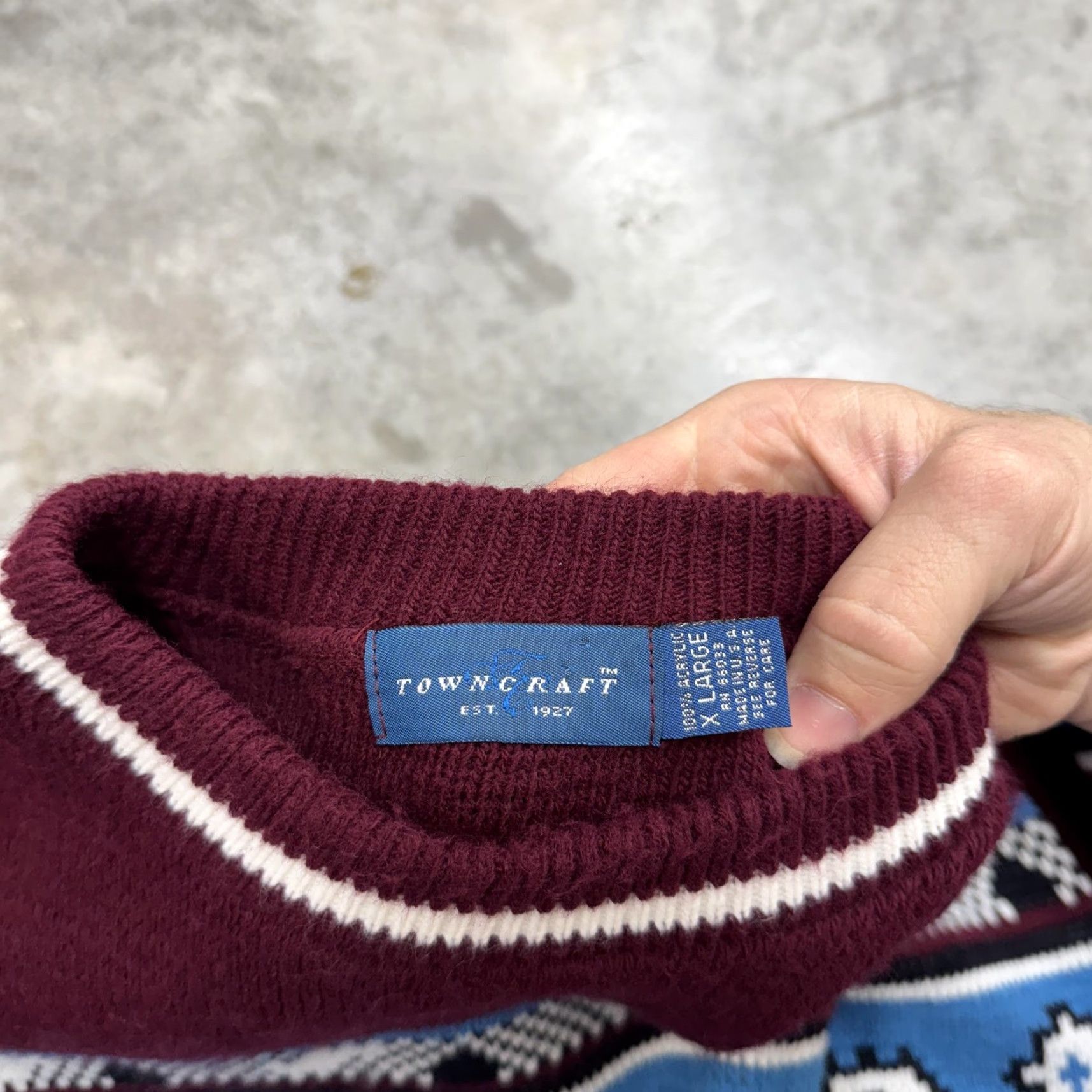 Vintage VINTAGE TownCraft Sweater Mens XL Red Blue Squirrel Graphic Knit 80s Crew Neck Knit Pattern Graphic Print Animals Pullover Size US XL / EU 56 / 4 - 3 Thumbnail