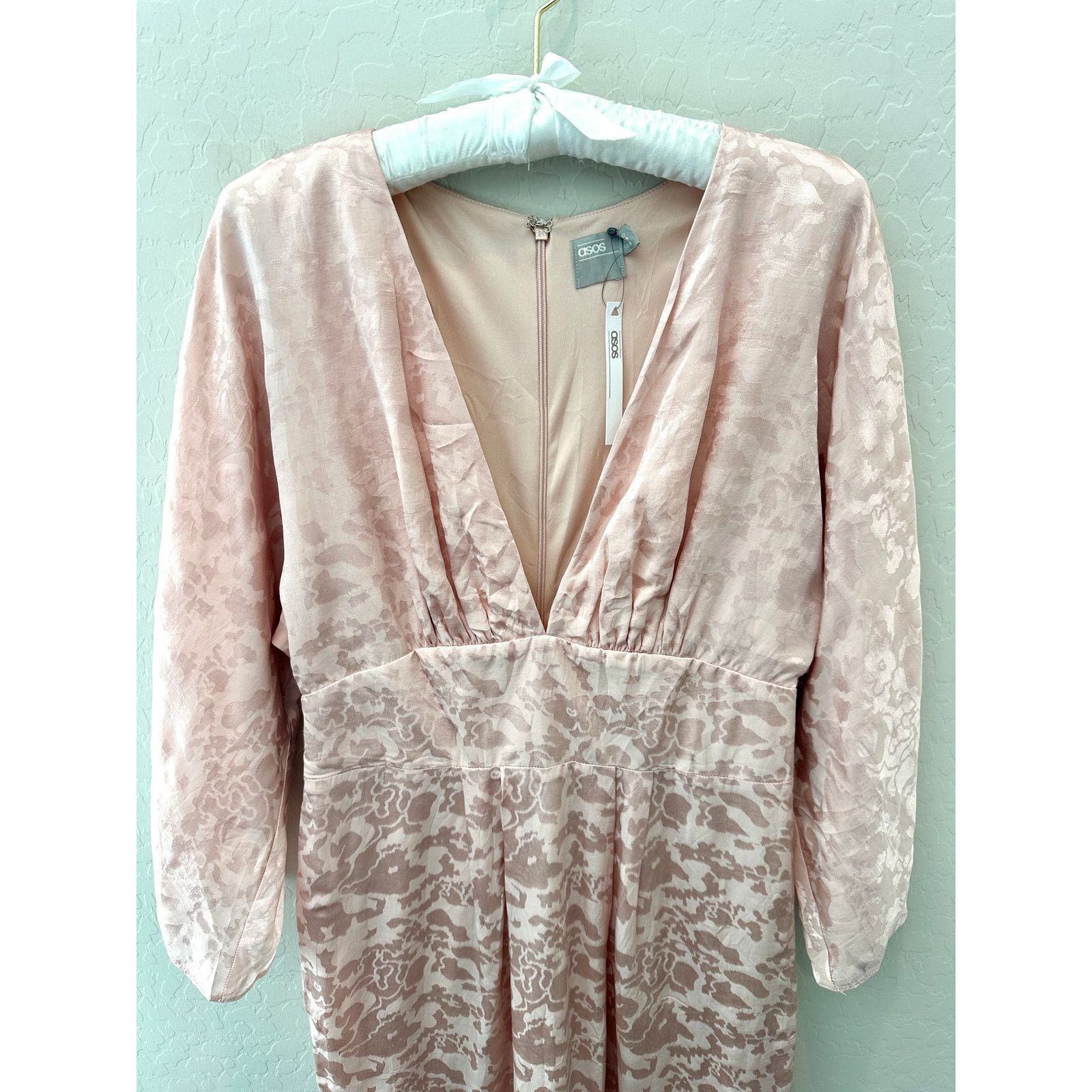 Asos ASOS | Pink Floral Jacquard V-neck Kimono Sleeve Midi Dress Size M / US 6-8 / IT 42-44 - 2 Thumbnail