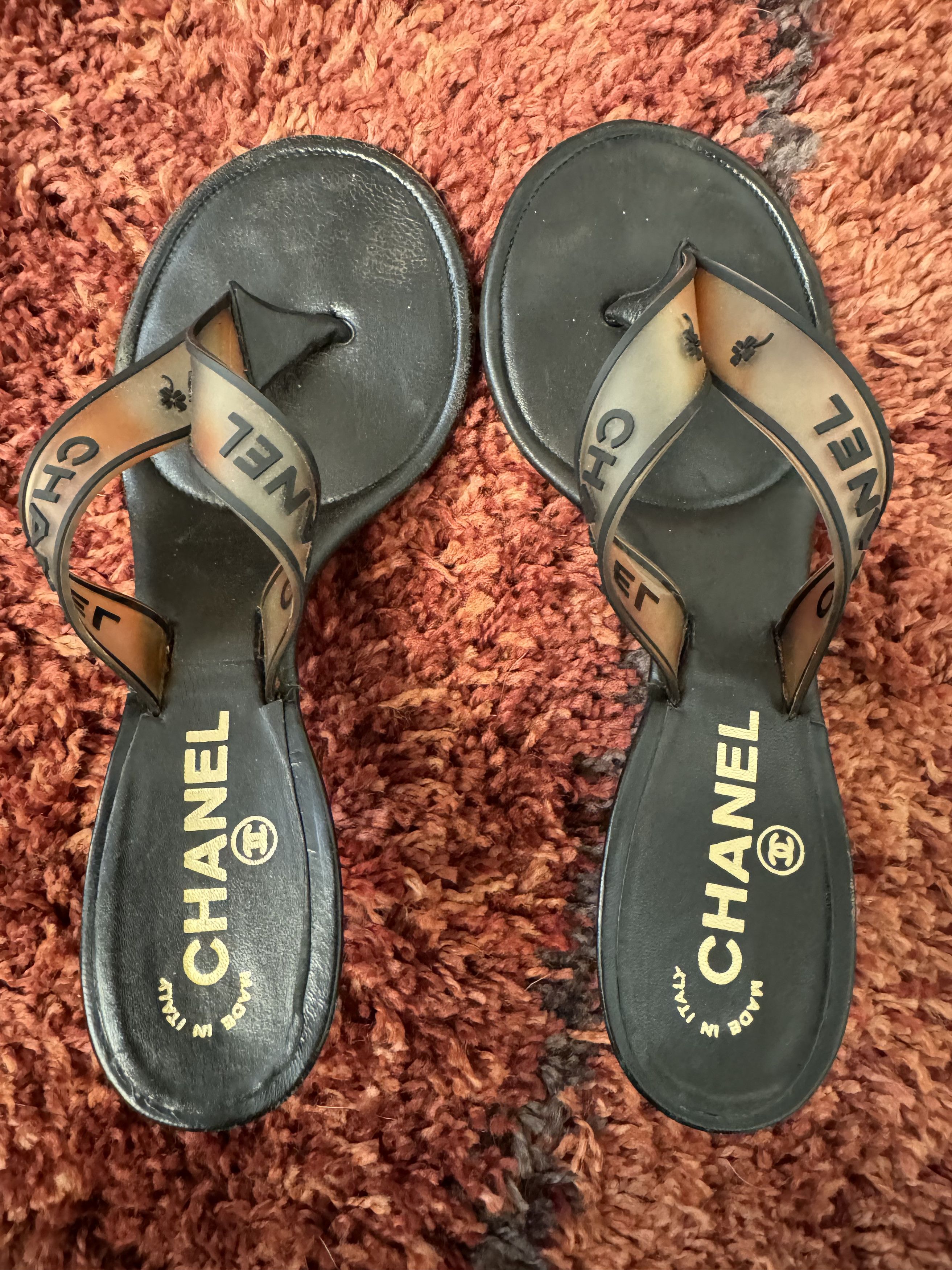 Chanel Chanel Vintage 2000's Chanel Rubber Thong Sandals Size US 5 / IT 35 - 9 Thumbnail