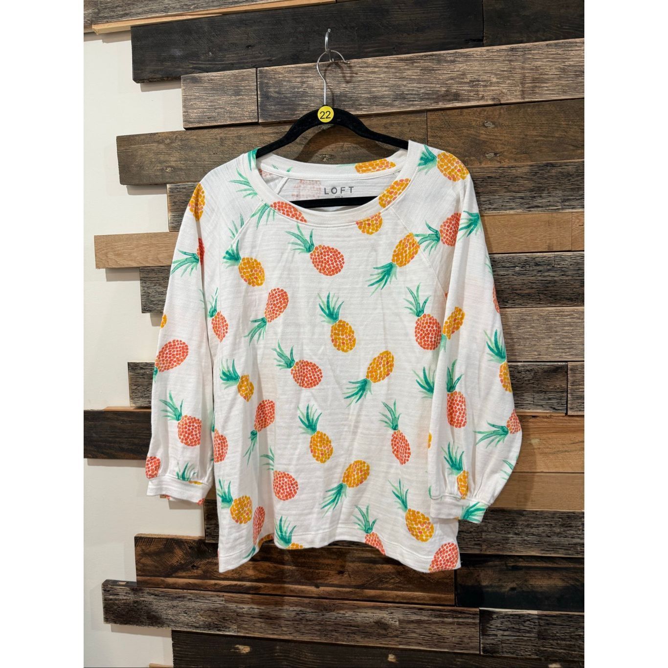 Loft LOFT white cotton pineapple print 3/4 sleeve knit top sweats Size L / US 10 / IT 46 - 2 Thumbnail