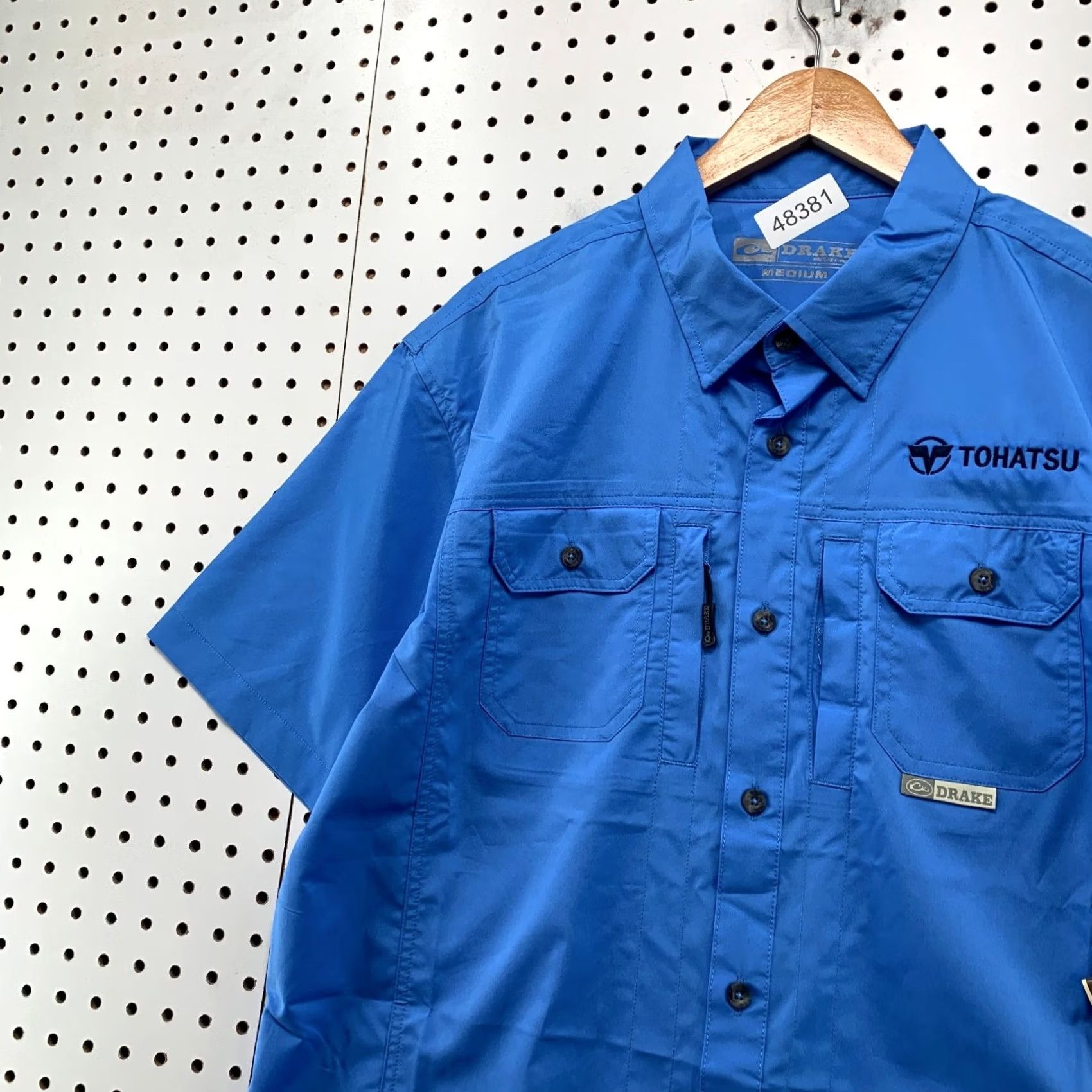 Vintage Drake Waterfowl Systems Shirt Mens M Blue Outdoor Button-Up Collar-Down Short Sleeve NWT Size US M / EU 48-50 / 2 - 6 Thumbnail