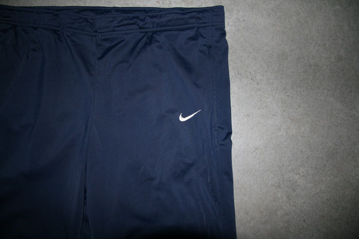 Nike Nike Trackpant Size US 30 / EU 46 - 2 Thumbnail
