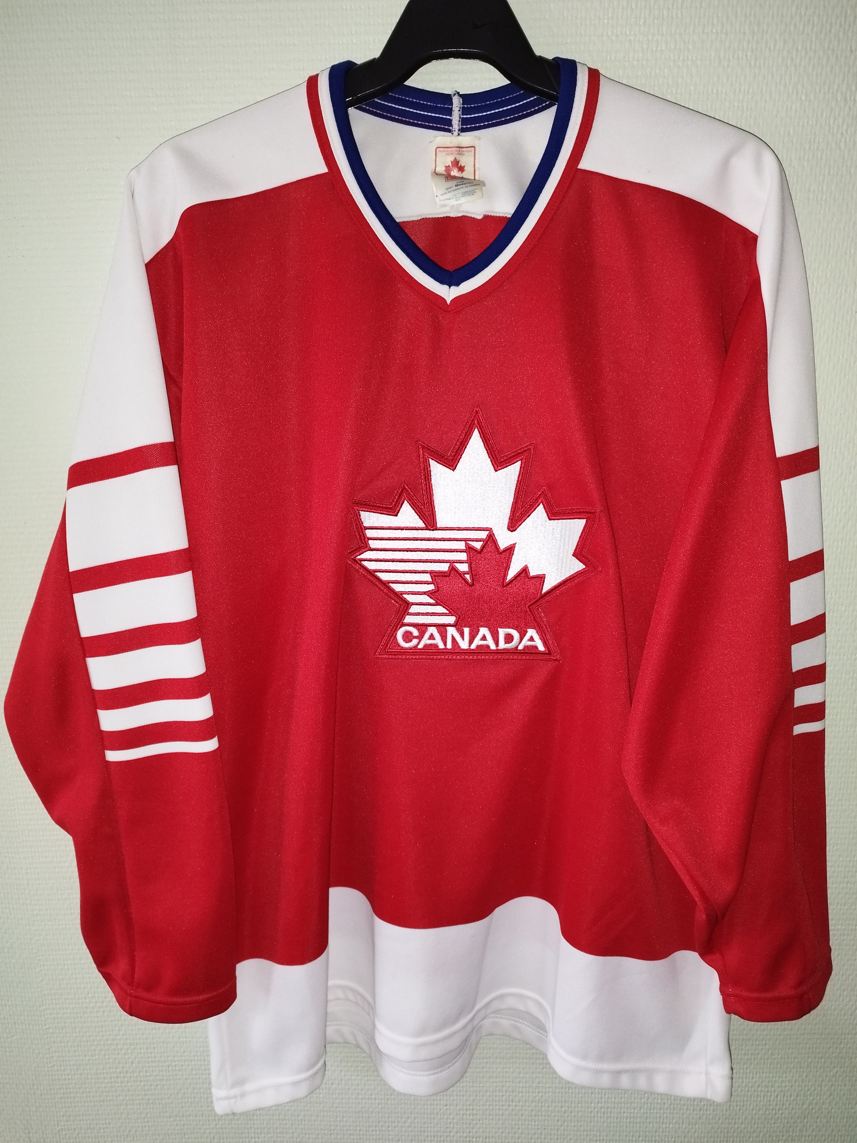 Vintage Vintage CCM TEAM CANADA Jersey Size US L / EU 52-54 / 3 - 1 Thumbnail