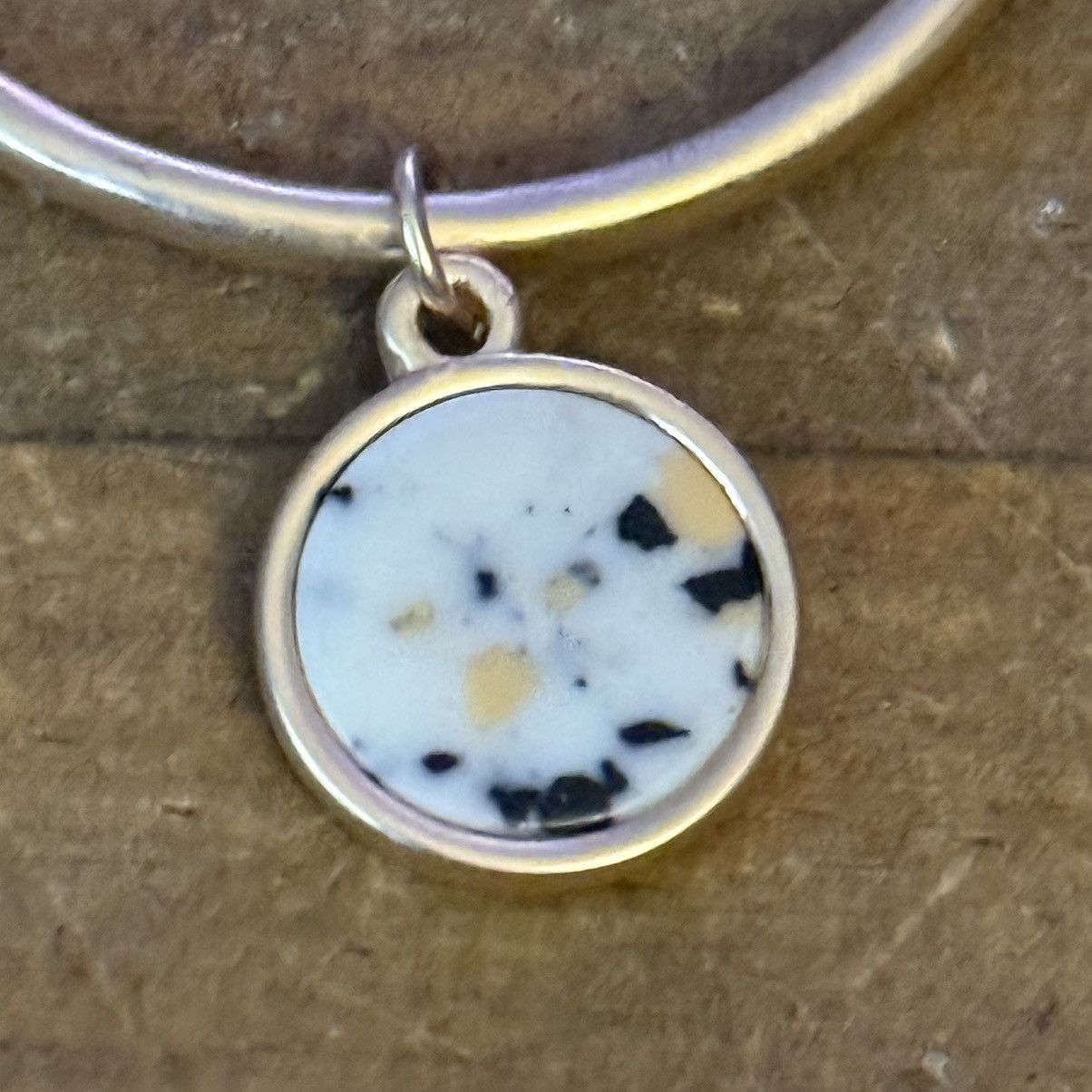 Other Gold tone open circle hoop with Jasper charm Size ONE SIZE - 3 Thumbnail