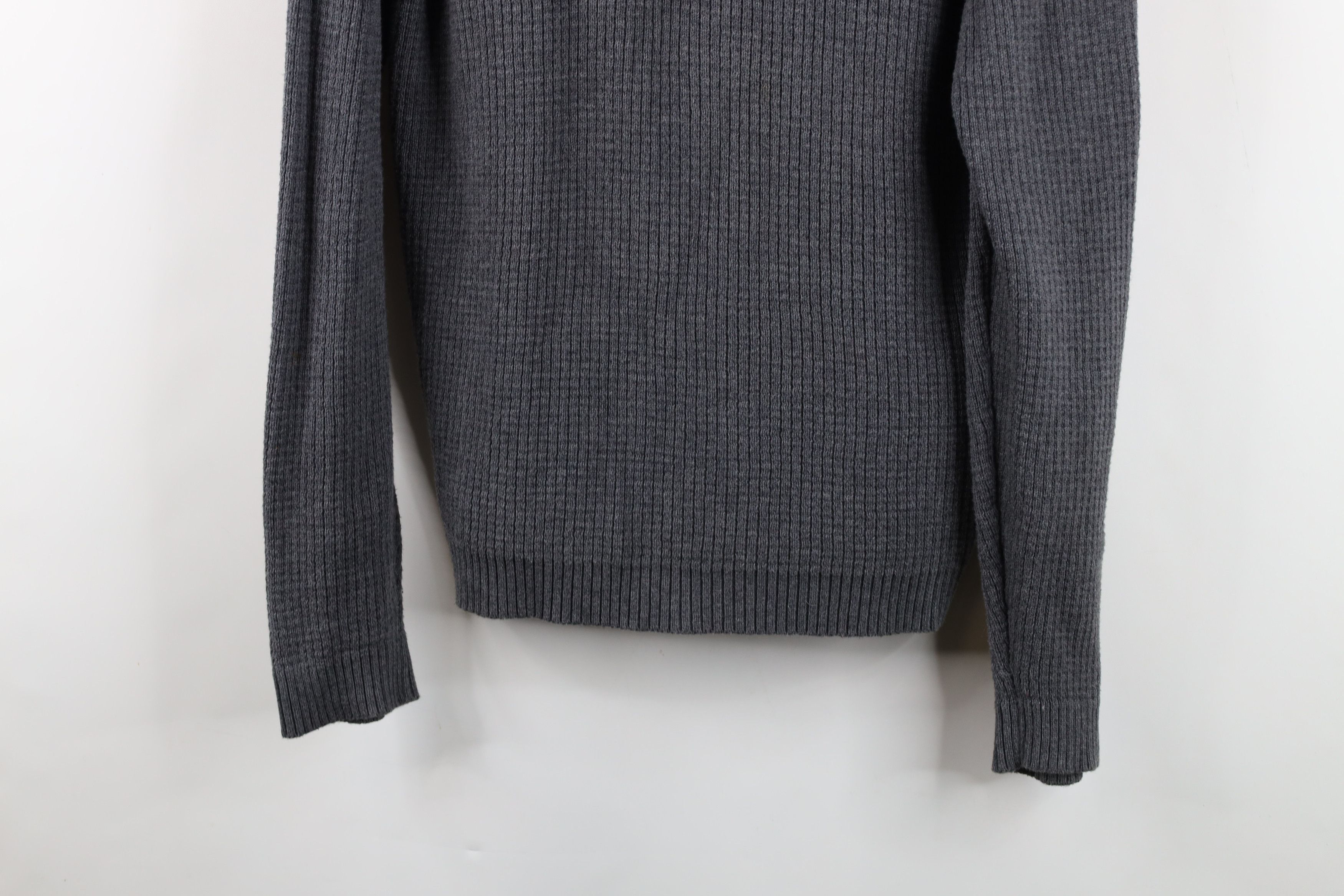 Vintage Vintage 90s Streetwear Waffle Knit Henley Sweater Gray Size US L / EU 52-54 / 3 - 3 Thumbnail