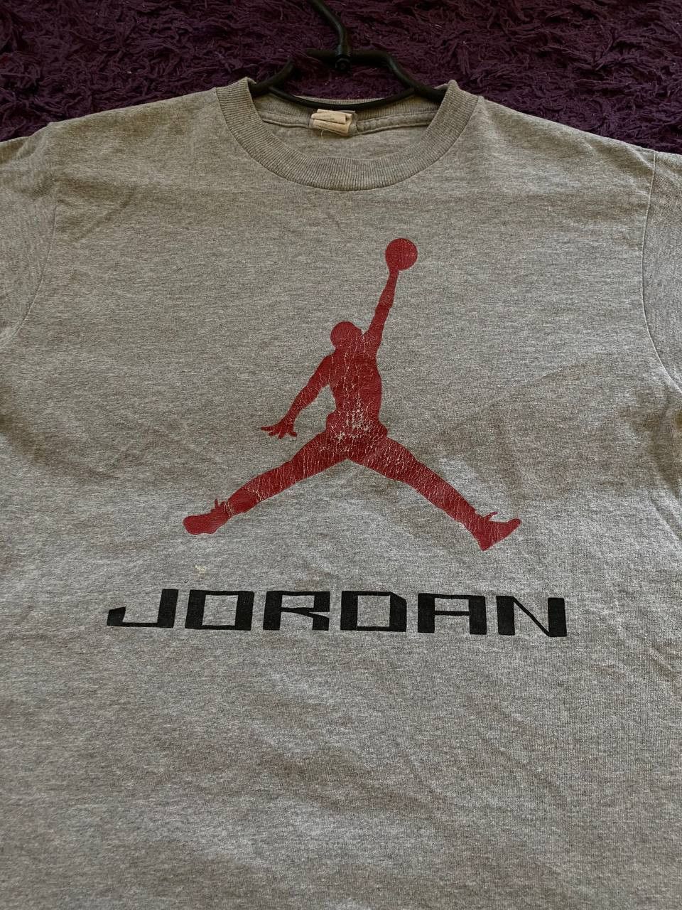 Jordan Brand × Vintage Vintage 90s Jordan T-shirt center Big Logo Y2K Ultra Rare Size US L / EU 52-54 / 3 - 7 Thumbnail