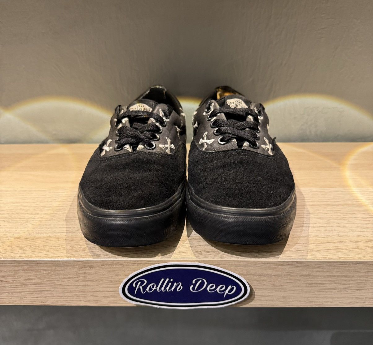 Vans × Wtaps WTAPS Crossbones x Vans Syndicate Era “S” Size US 7.5 / EU 40-41 - 2 Thumbnail