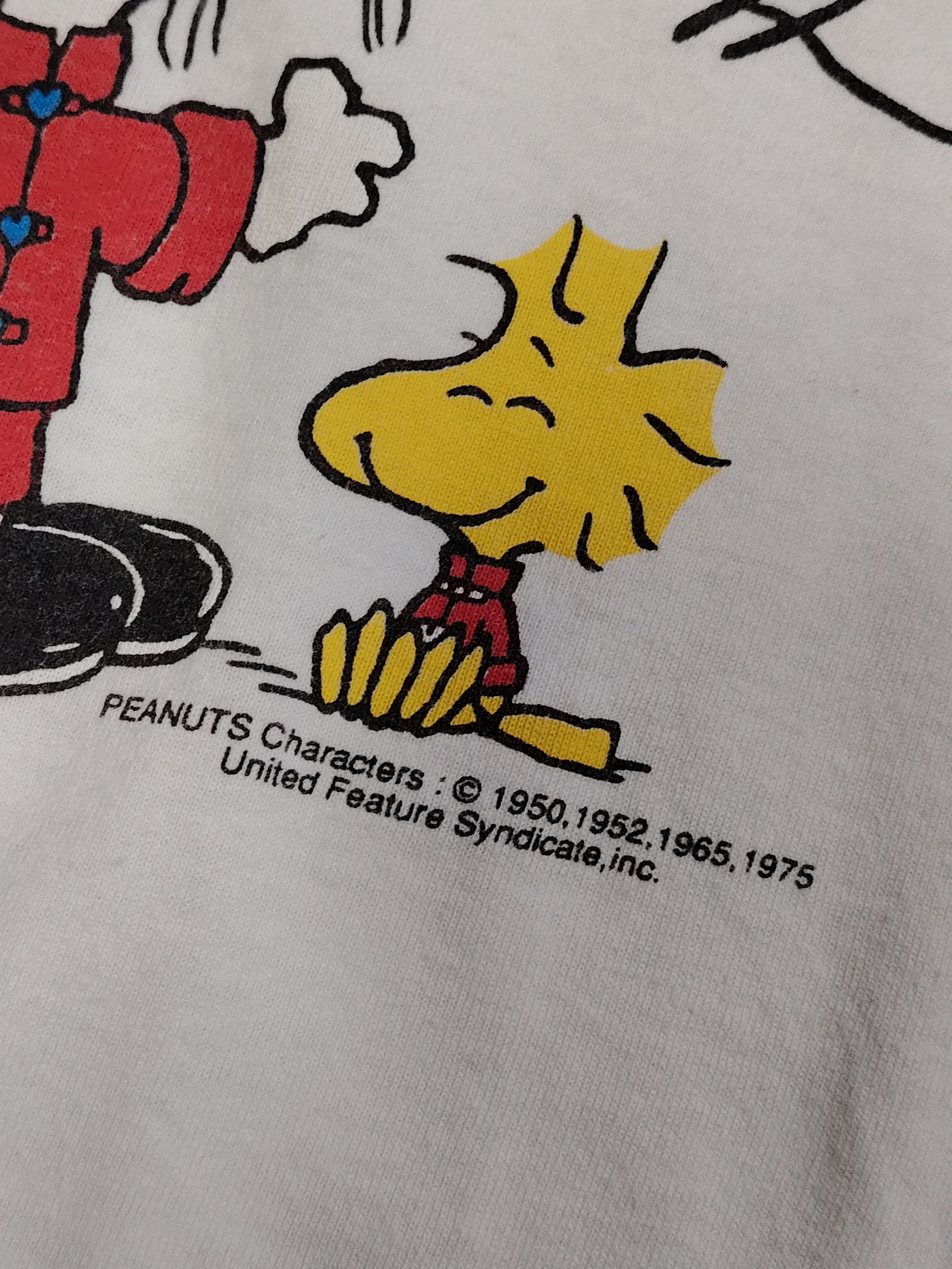 Cartoon Network Vintage Peanuts,Snoopy, Charlie Brown, Lucy, Linus t shirt Size US XL / EU 56 / 4 - 3 Thumbnail