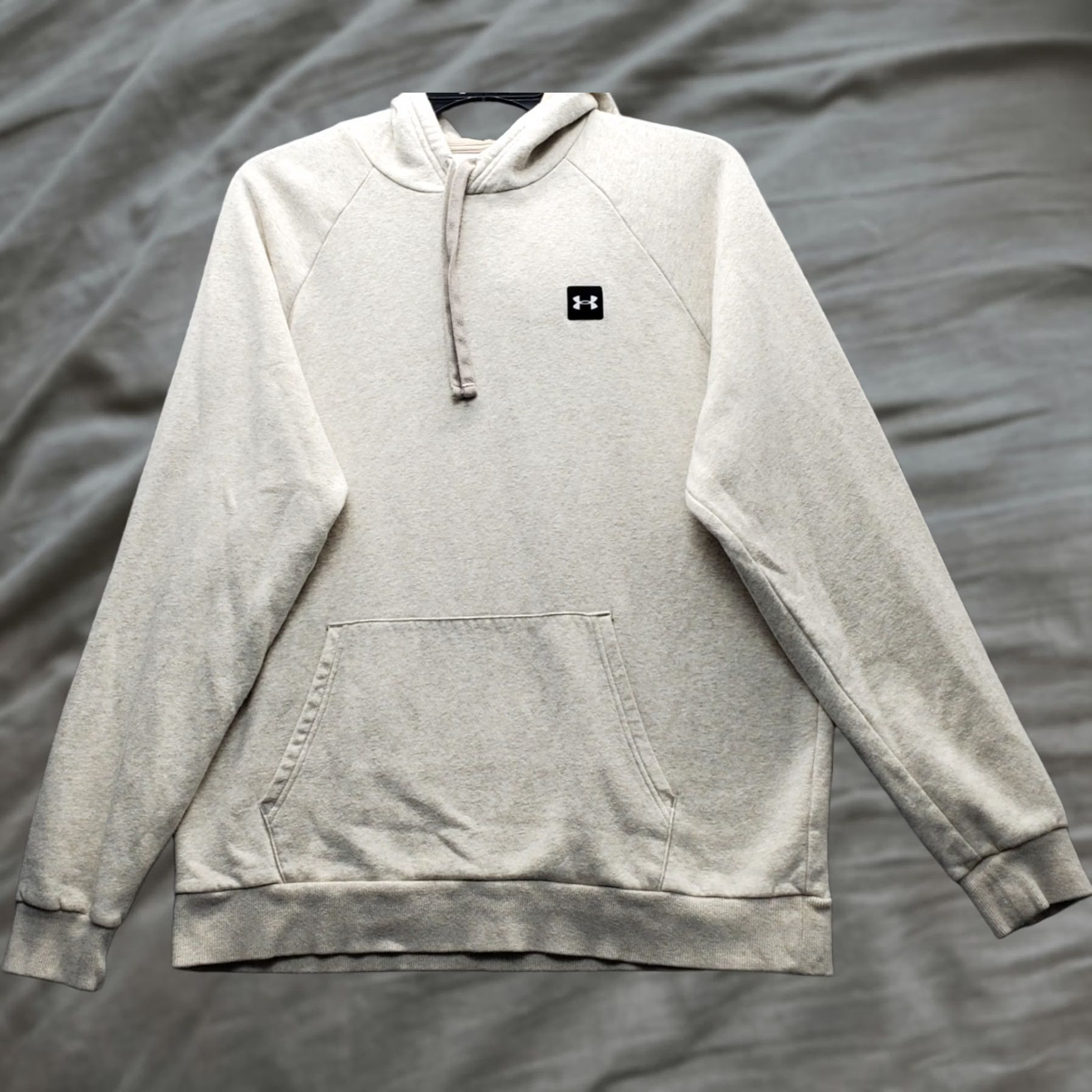 Under Armour Under Armour ColdGear Mens XL Hoodie Beige Fleece Lined Loose Fit Kangaroo Pocket Size US XL / EU 56 / 4 - 1 Thumbnail