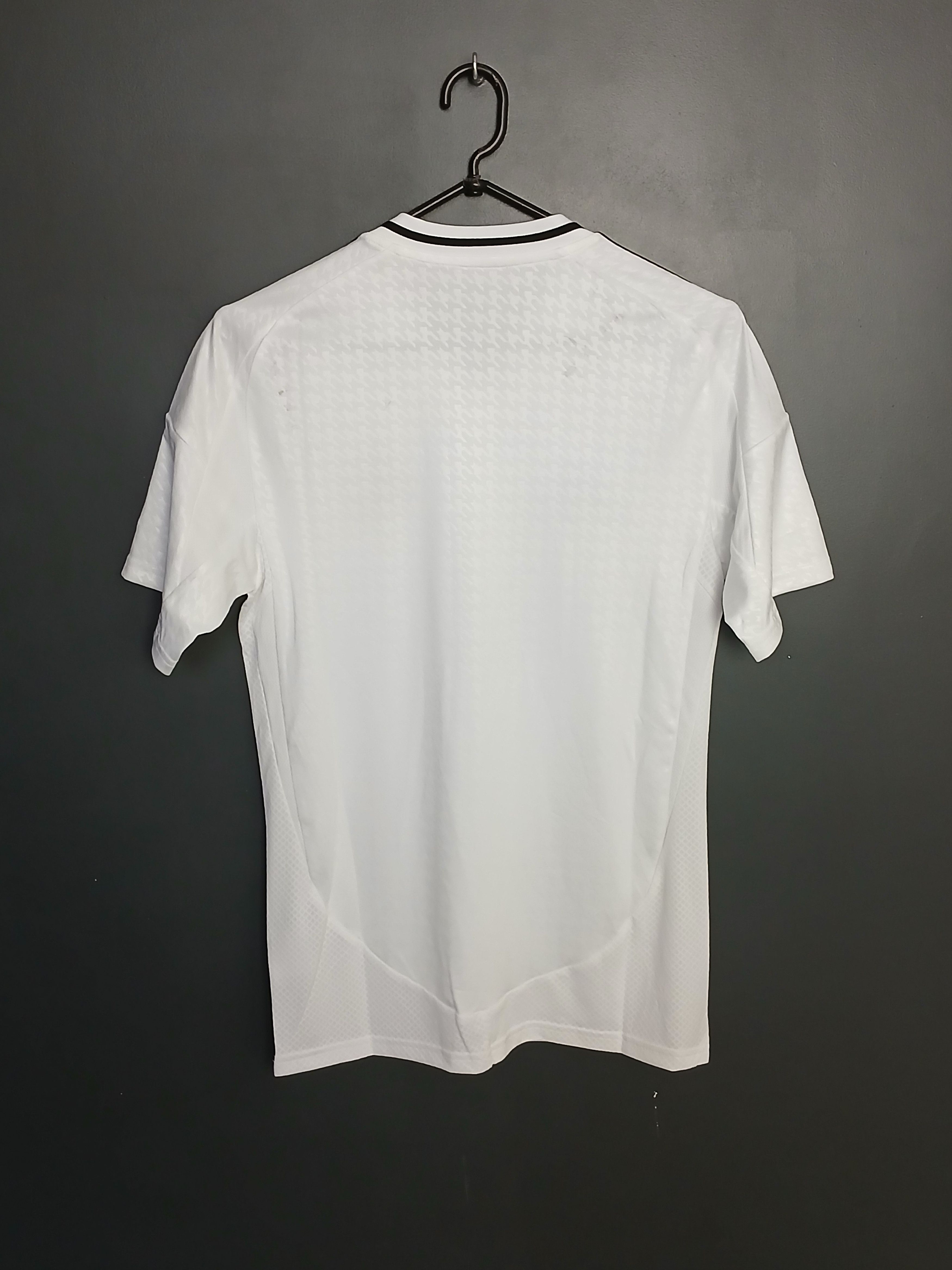 Adidas New Real Madrid 24/25 Home Football Jersey T-Shirt Size US XS / EU 42 / 0 - 2 Thumbnail
