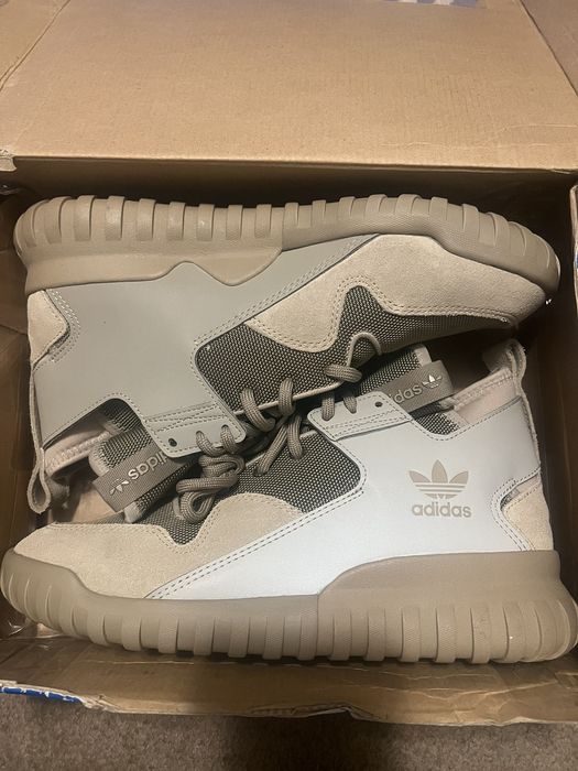 Adidas best sale tubular 43