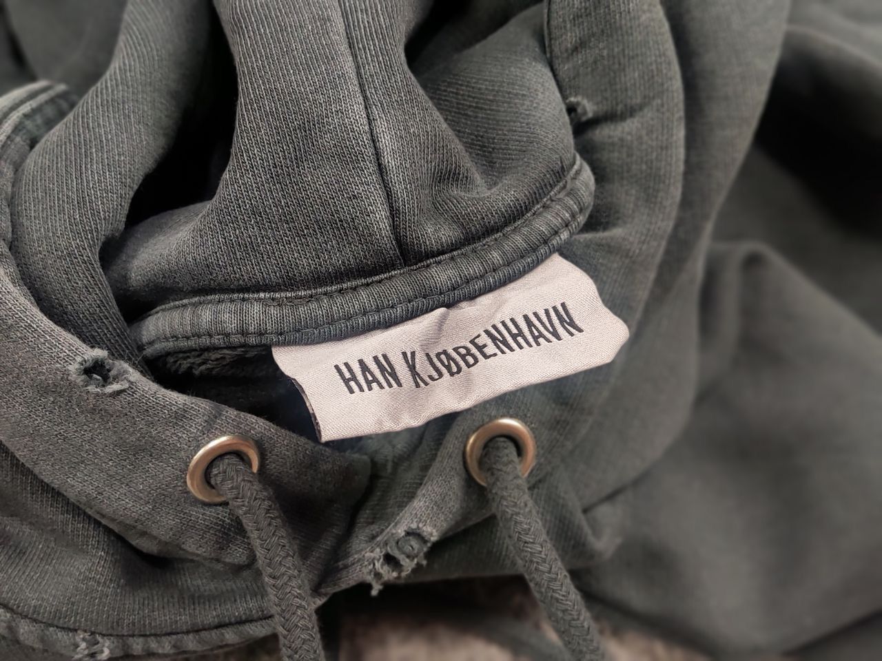 Han Kjobenhavn Han Kjobenhavn Design Distressed Faded logo oversized Hoodie Size US L / EU 52-54 / 3 - 15 Thumbnail