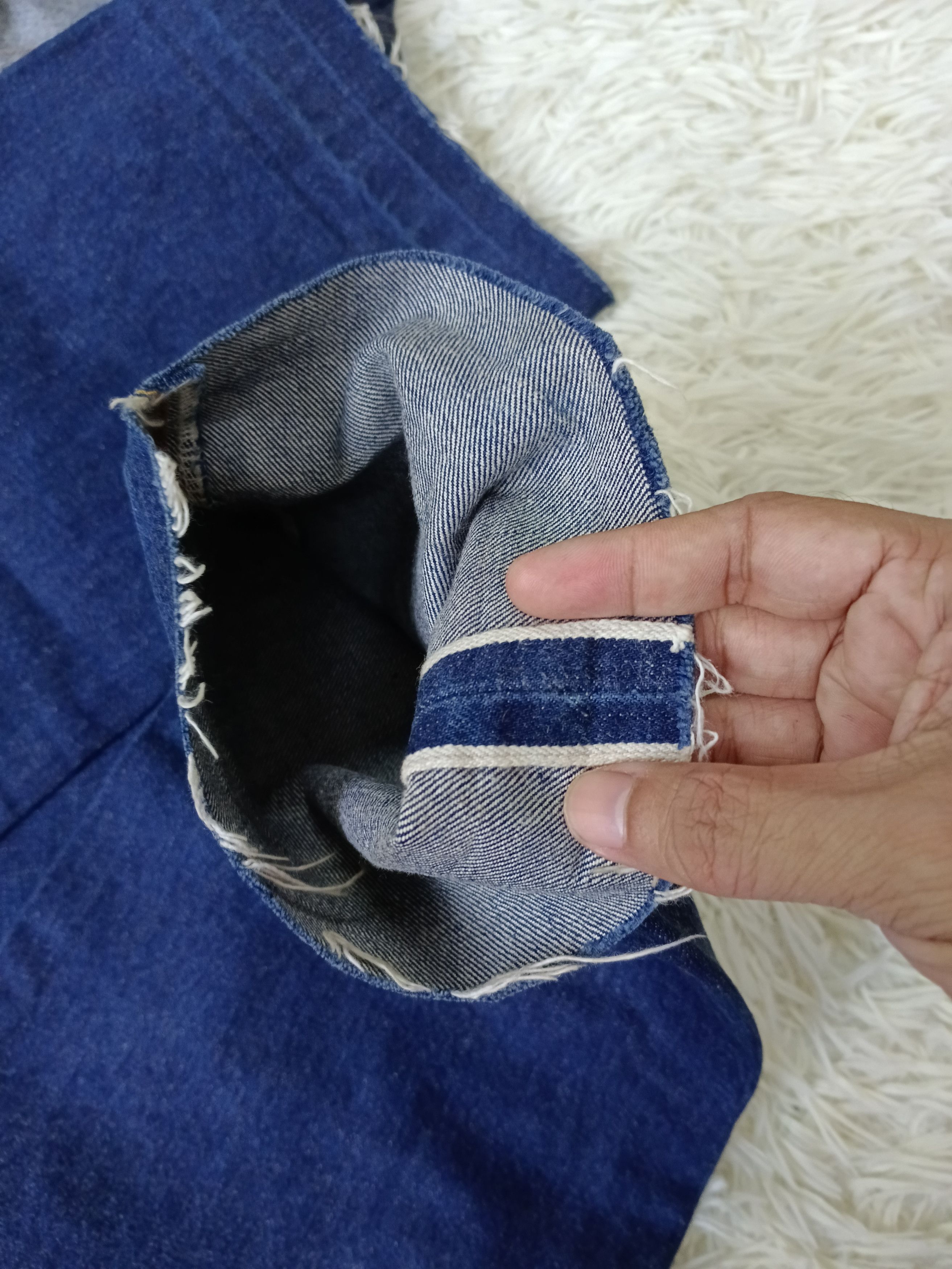 LEVIS VINTAGE 90s 501 BIG E