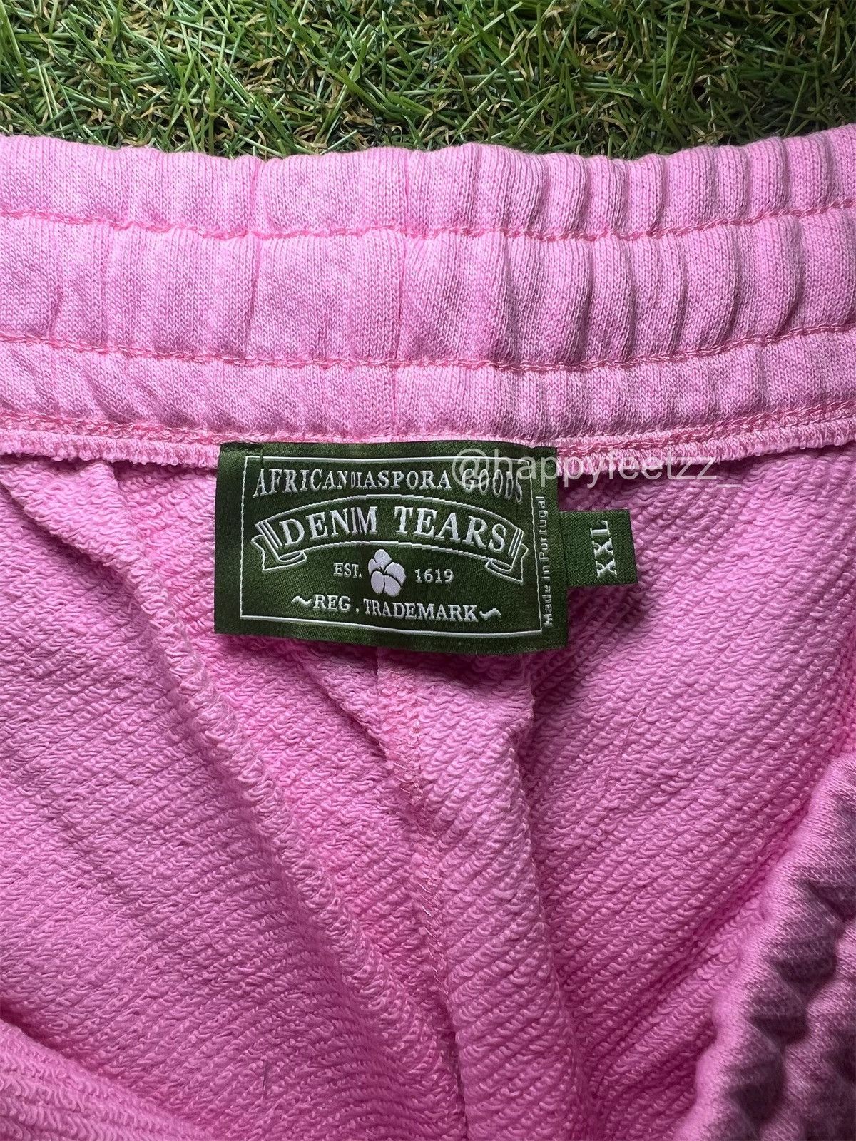 DENIM TEARS Denim Tears Pink Wreath XXL Sweatpants Size US 44 / EU 60 - 5 Thumbnail