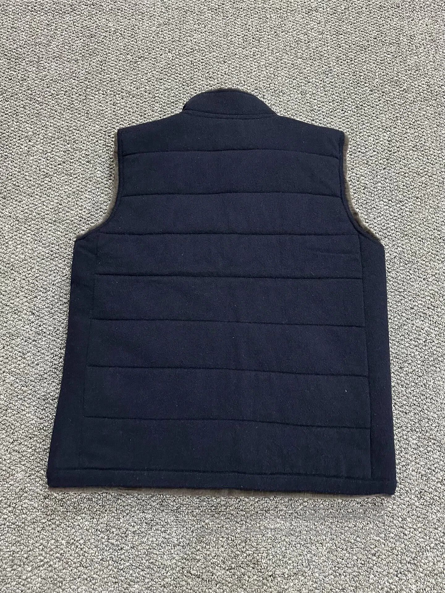 N.Peal n.peal cashmere vest with faux fur collar. Size US XL / EU 56 / 4 - 3 Thumbnail