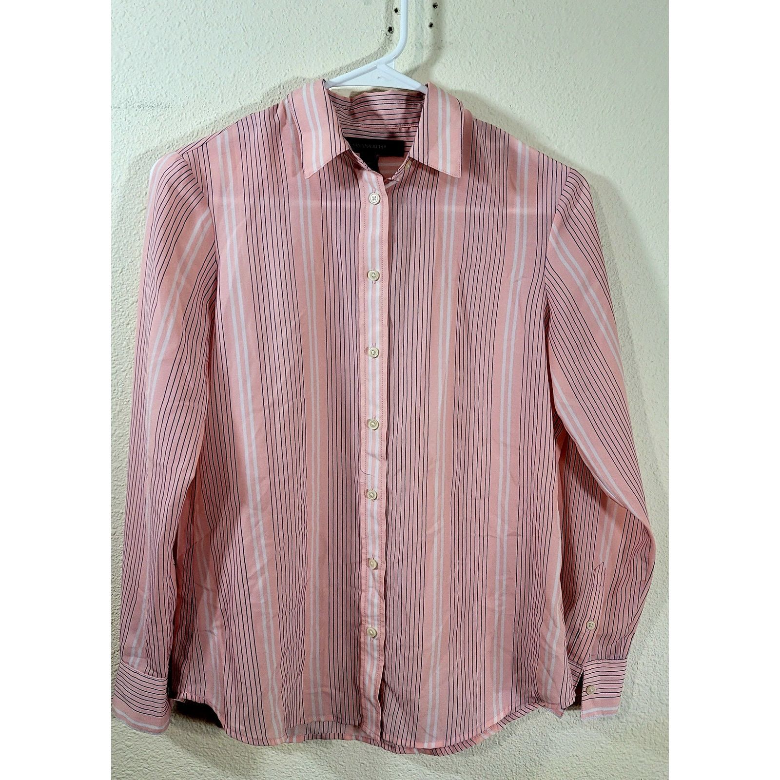 Banana Republic Banana Republic Pink Blue Striped Button Up Top XS Petite Size XS / US 0-2 / IT 36-38 - 7 Thumbnail